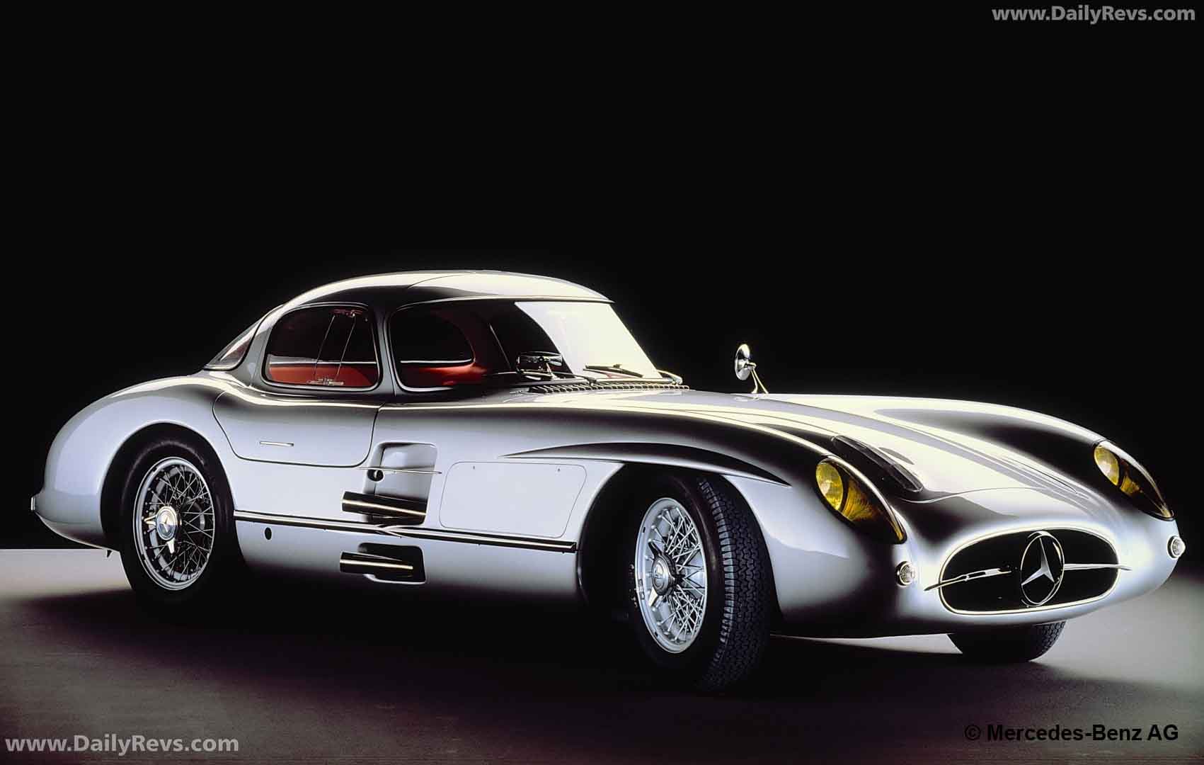 1955 Mercedes-Benz 300 SLR W196 S Front View