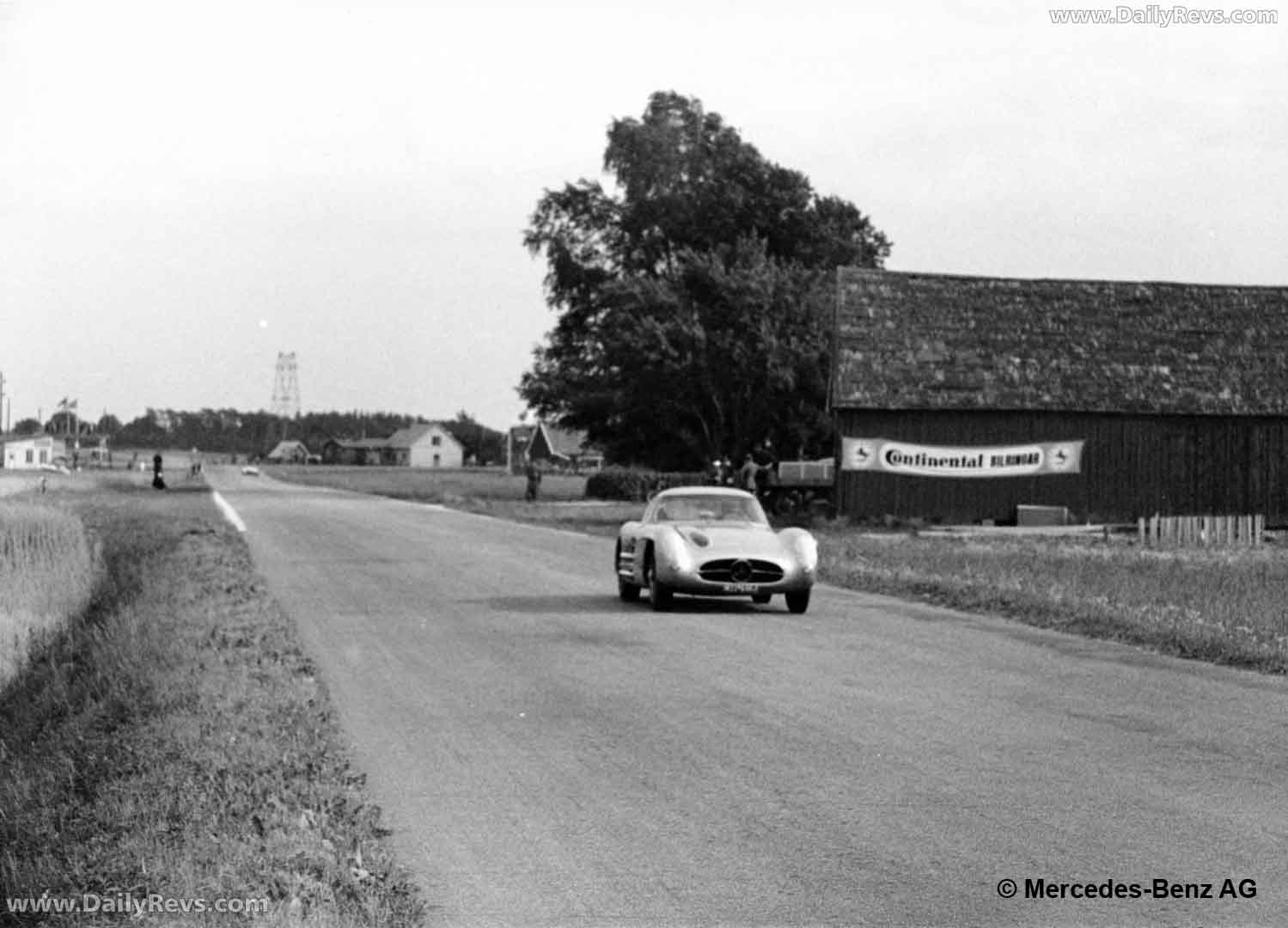 1955 Mercedes-Benz 300 SLR W196 S Front View