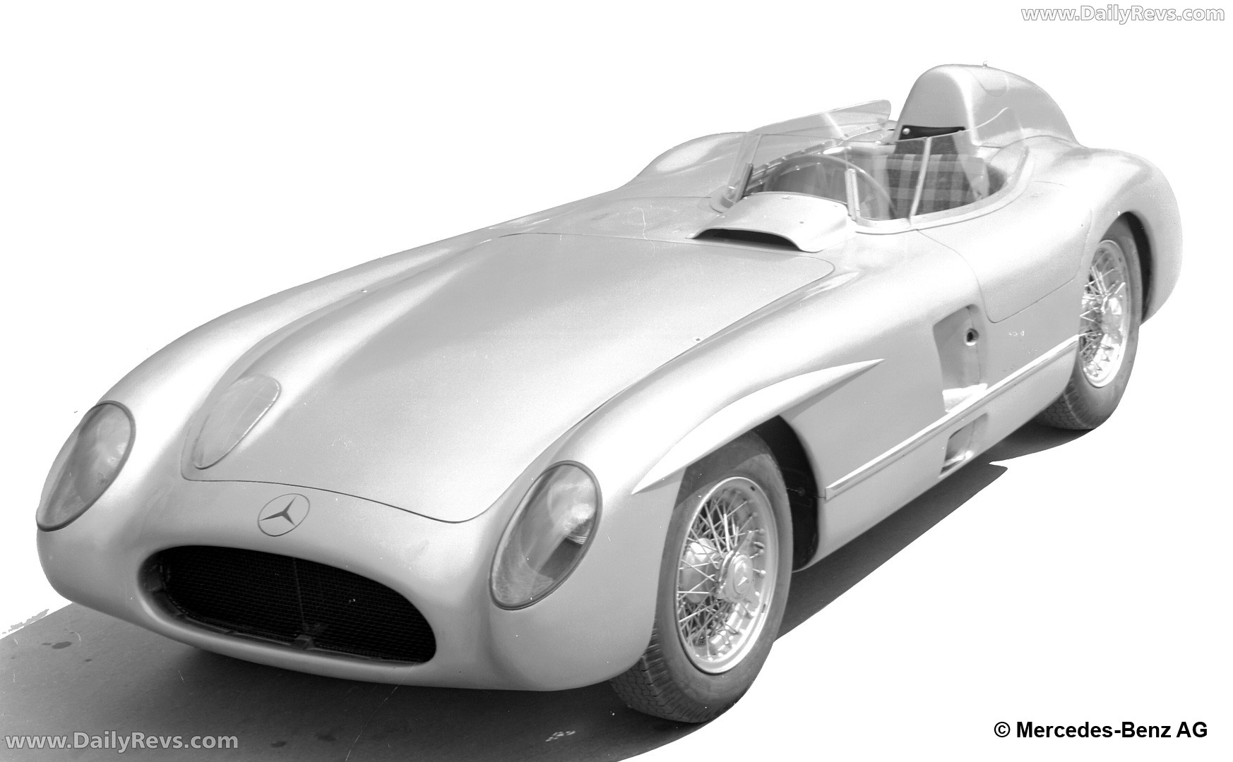 1955 Mercedes-Benz 300 SLR W196 S Front View