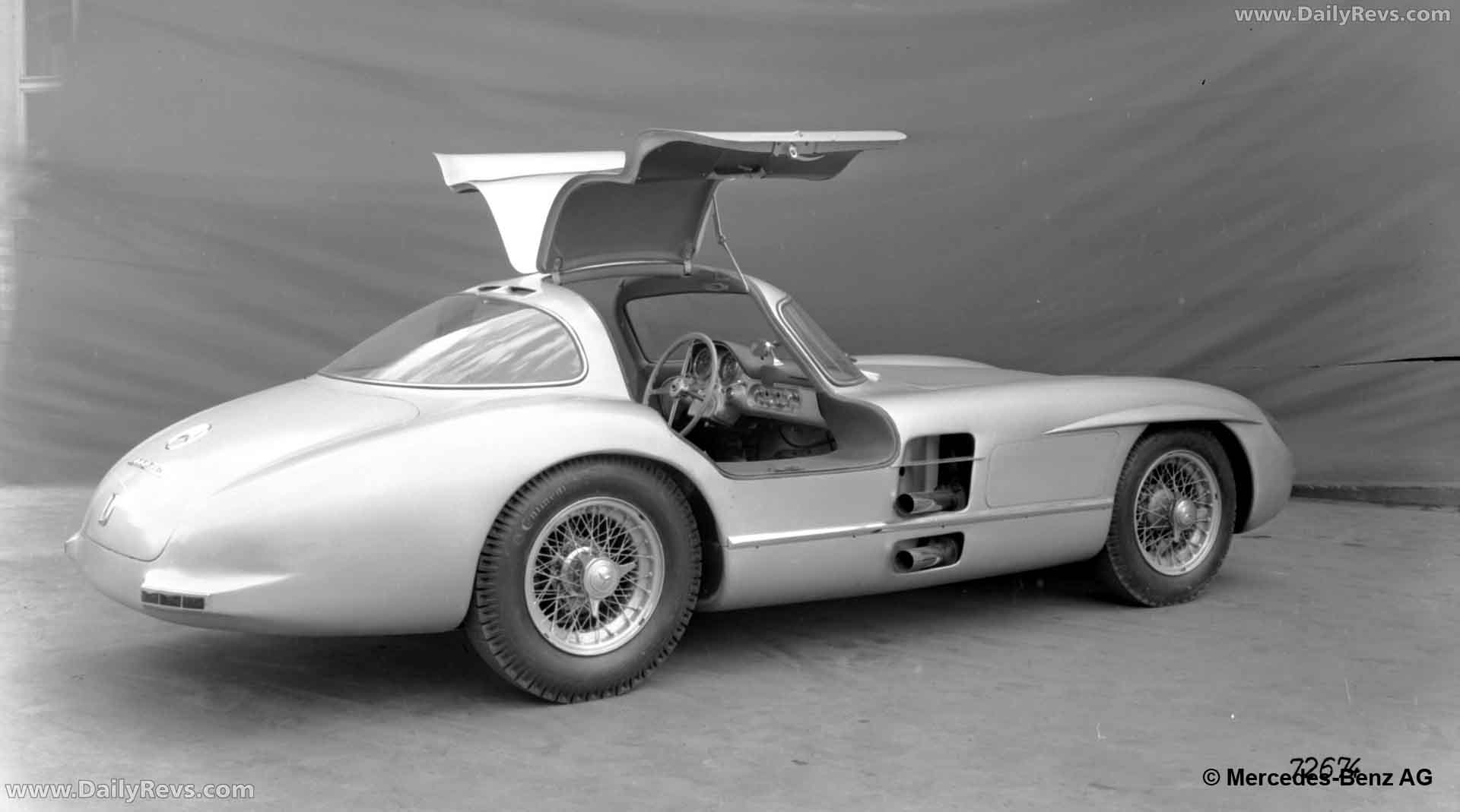 1955 Mercedes-Benz 300 SLR W196 S Rear View