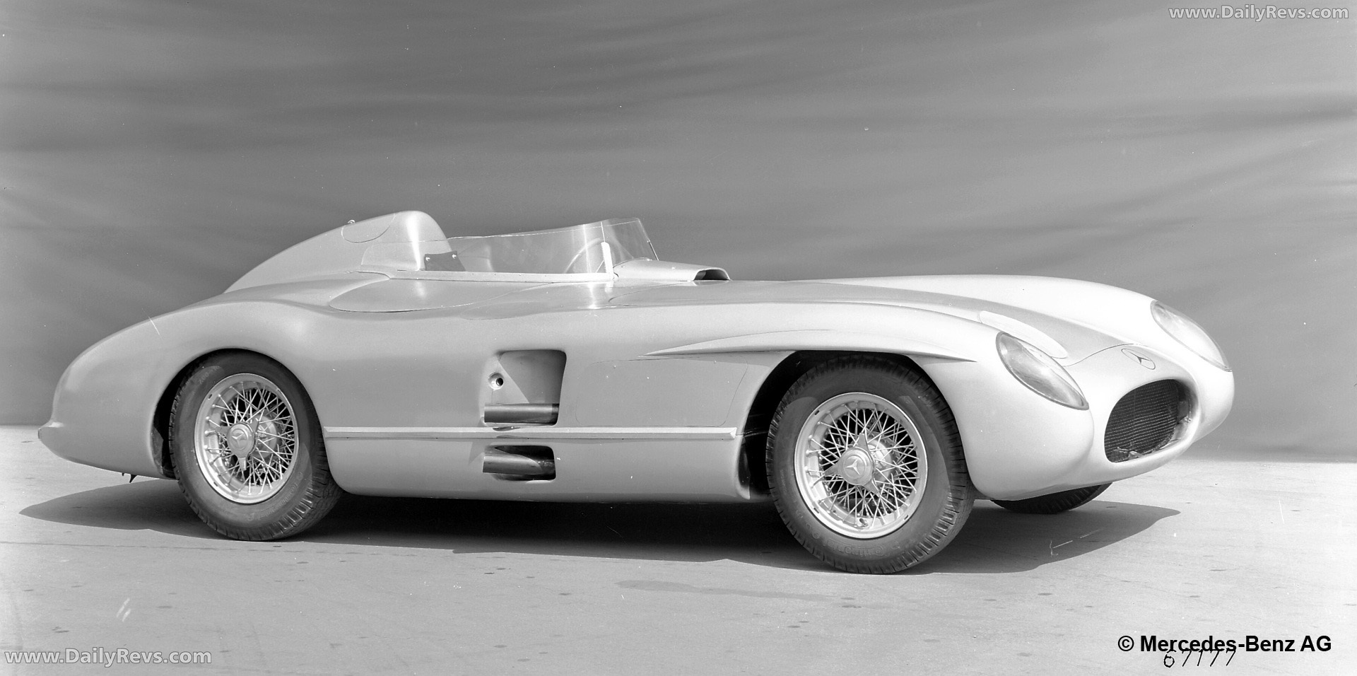 1955 Mercedes-Benz 300 SLR W196 S Side View