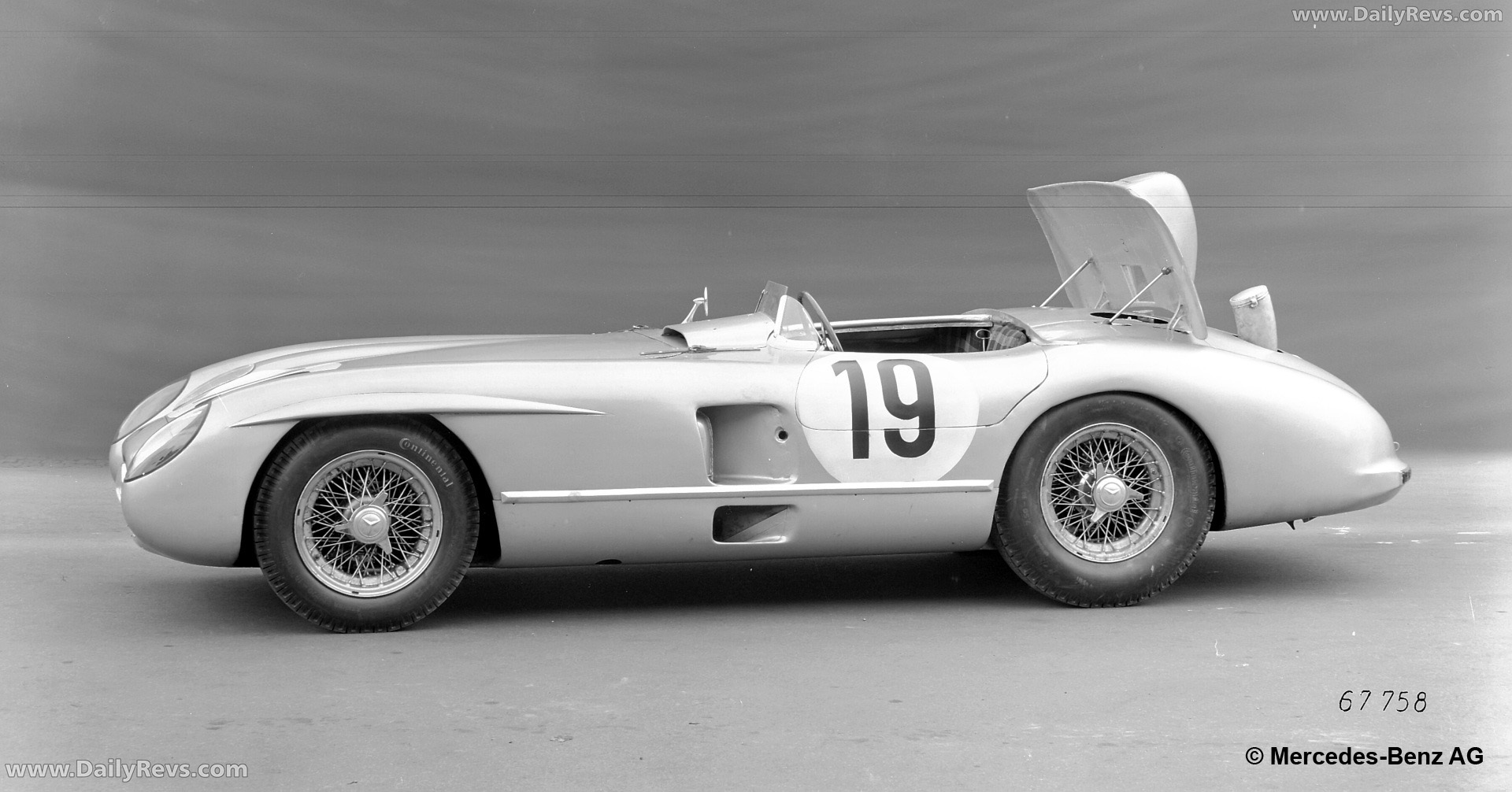 1955 Mercedes-Benz 300 SLR W196 S Side View