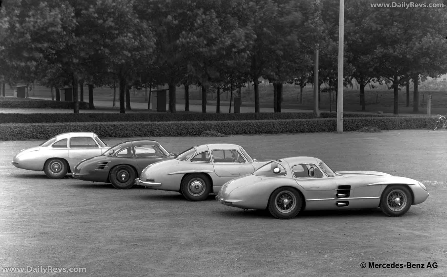 1955 Mercedes-Benz 300 SLR W196 S Rear View