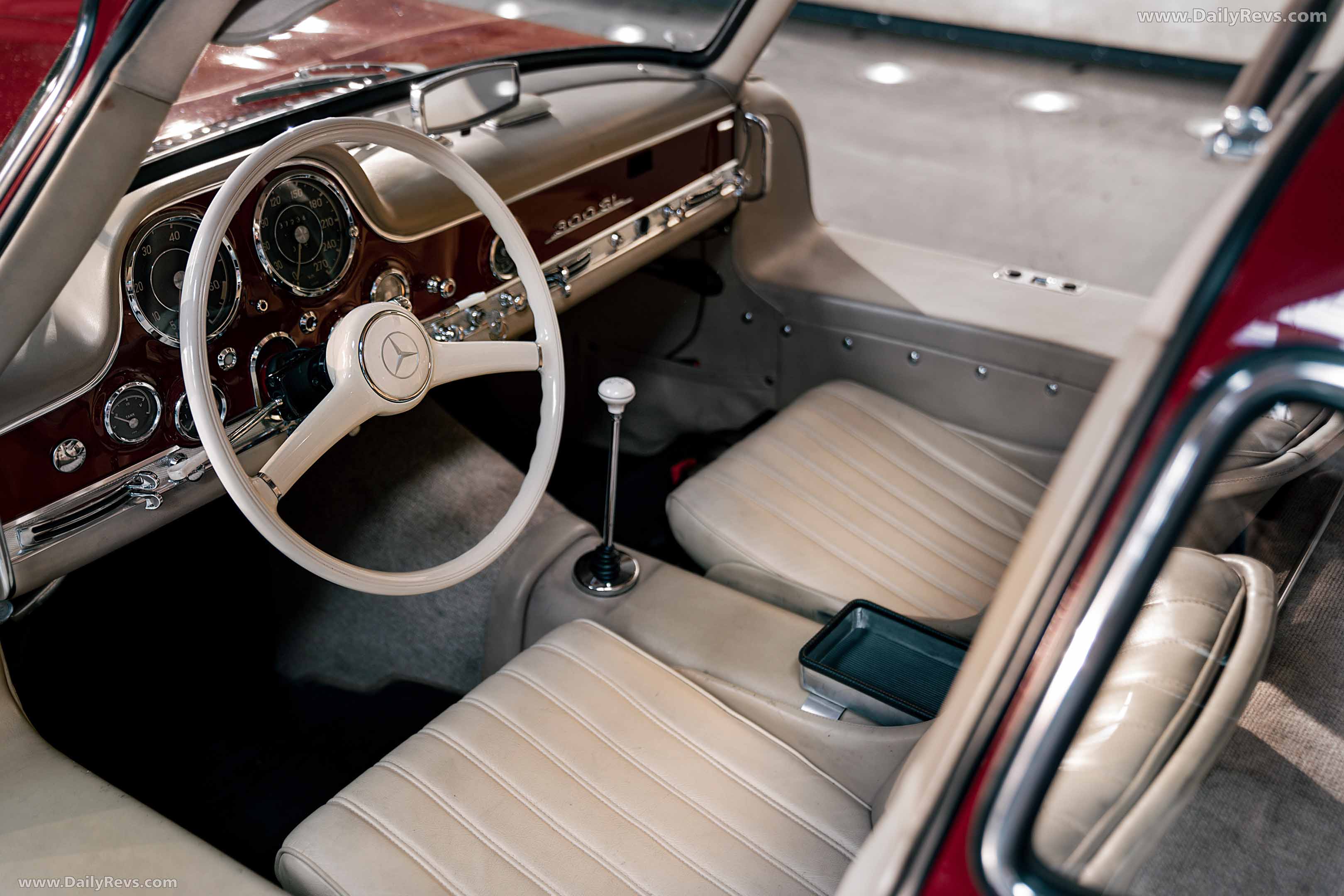 1954 Mercedes-Benz 300 SL Gullwing W198 Interior
