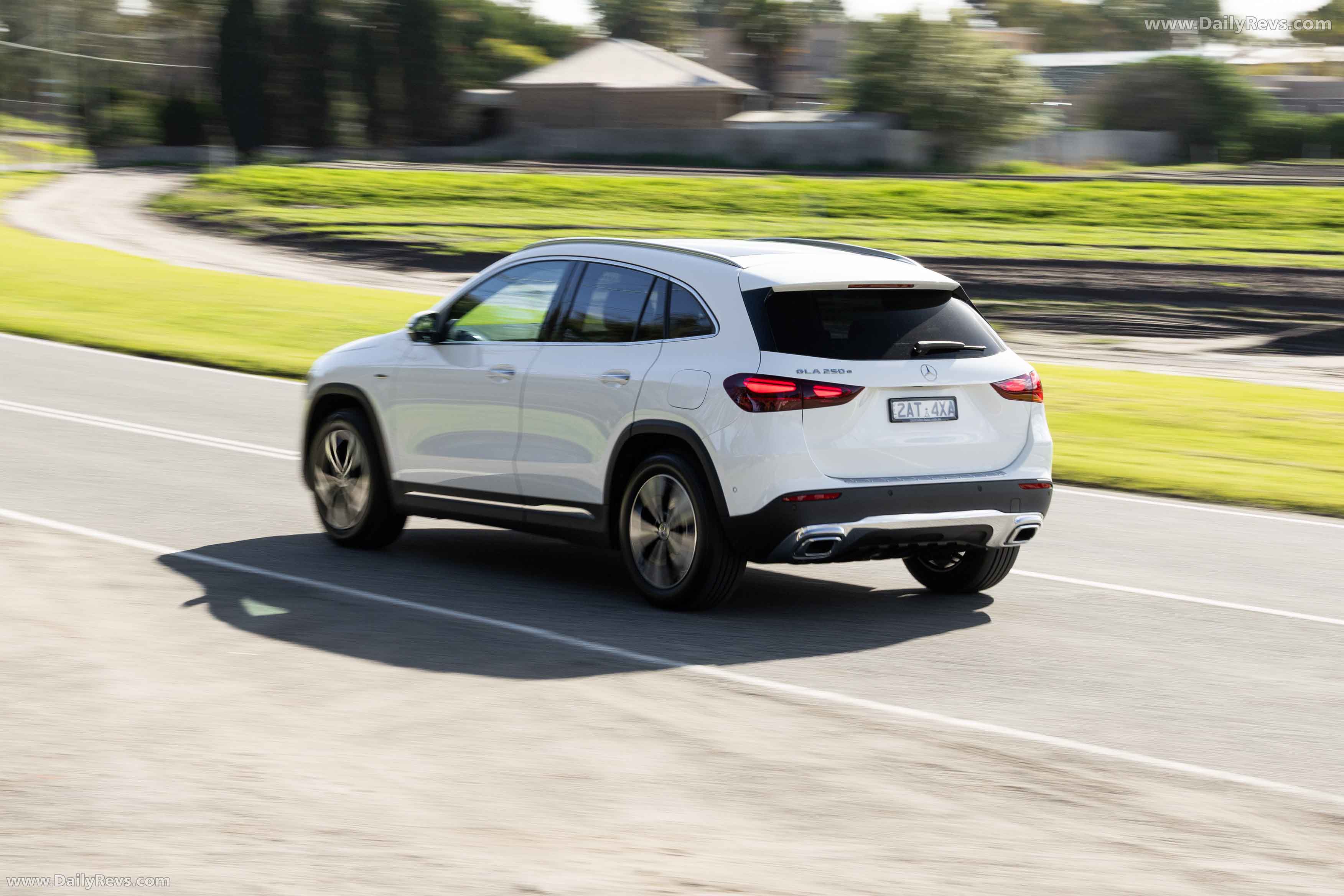 2025 Mercedes-Benz GLA 250e H247 Australian Version Rear View