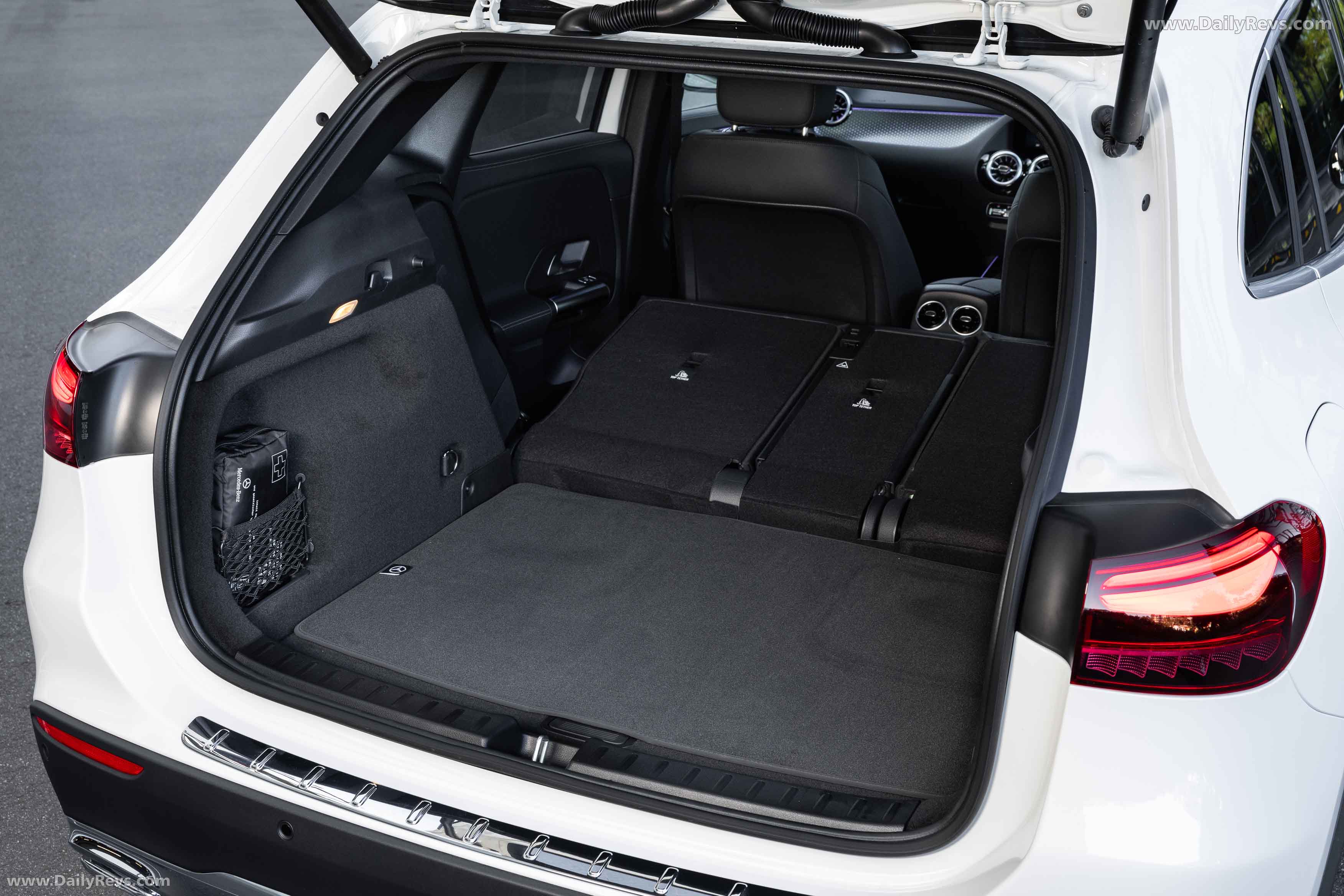 2025 Mercedes-Benz GLA 250e H247 Australian Version Interior