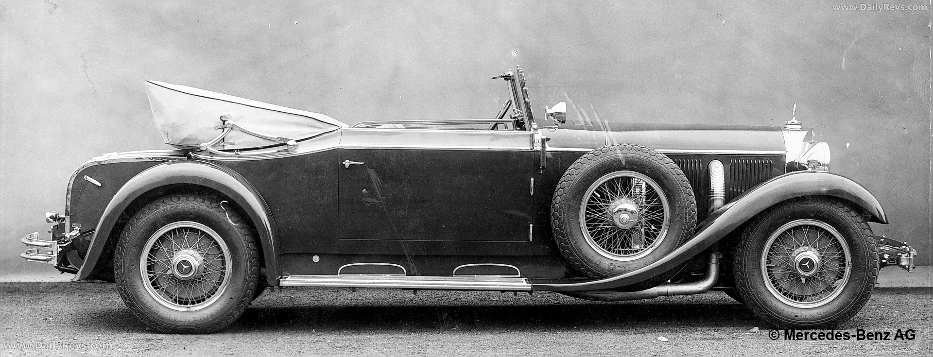 1931 Mercedes-Benz 770 Grand Mercedes Cabriolet W07 Side View