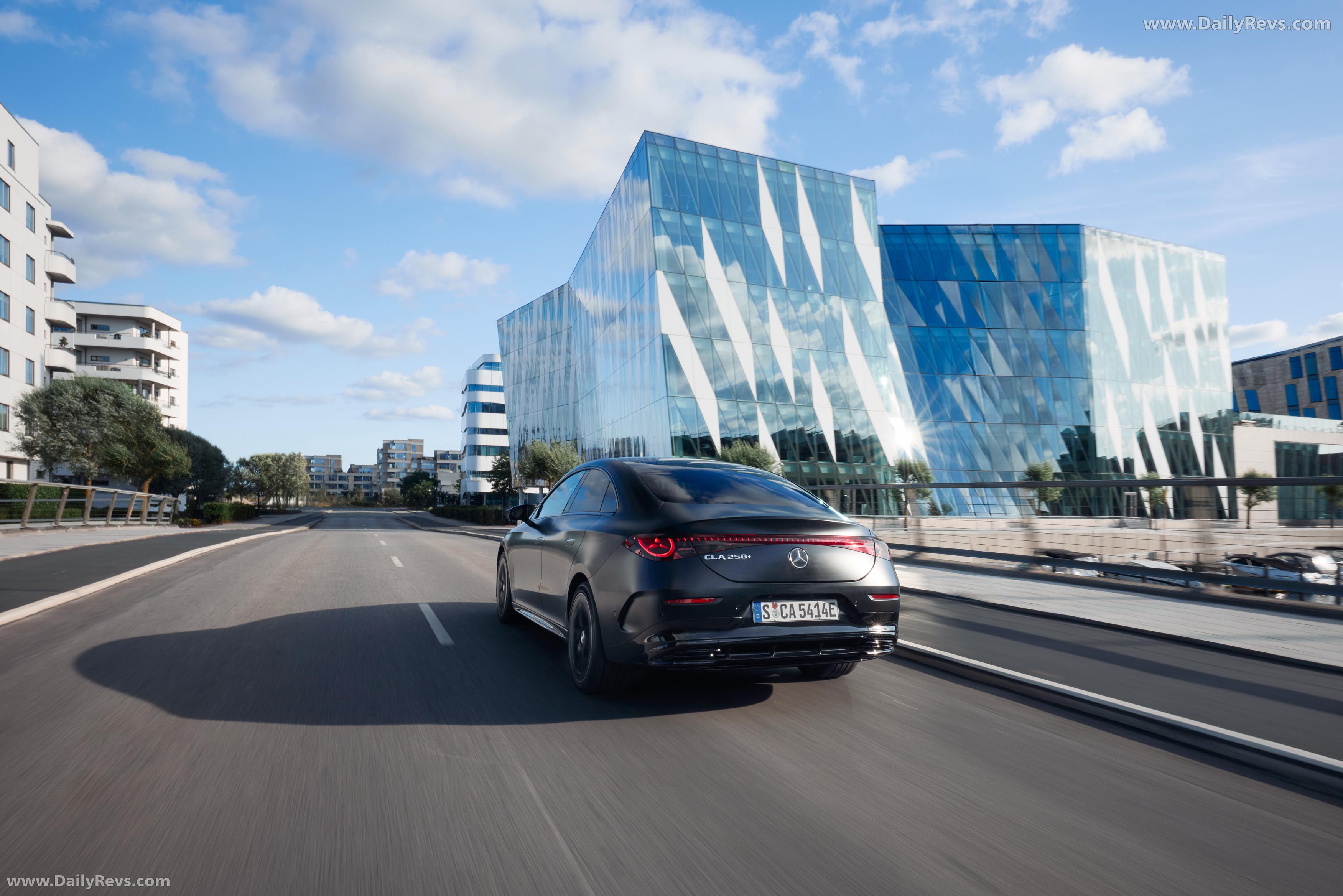 2026 Mercedes-Benz CLA EQ MANUFAKTUR C118 Cosmos Black Magno Rear View