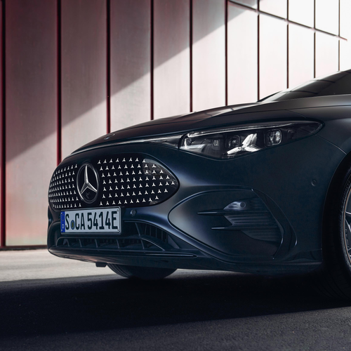 2026 Mercedes-Benz CLA EQ MANUFAKTUR C118 Cosmos Black Magno Exterior