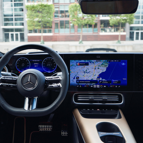 2026 Mercedes-Benz CLA EQ MANUFAKTUR C118 Cosmos Black Magno Interior