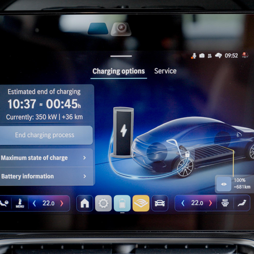 2026 Mercedes-Benz CLA EQ MANUFAKTUR C118 Alpine Grey Interior