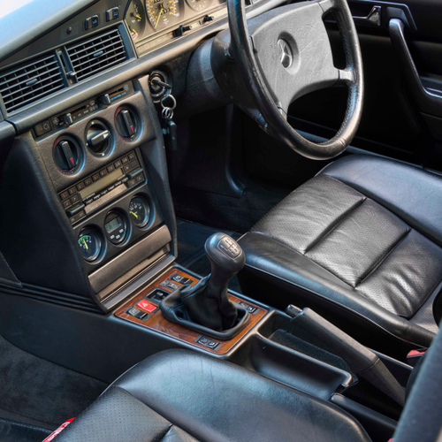 1985 Mercedes-Benz 190E 2.3-16 W201 Interior