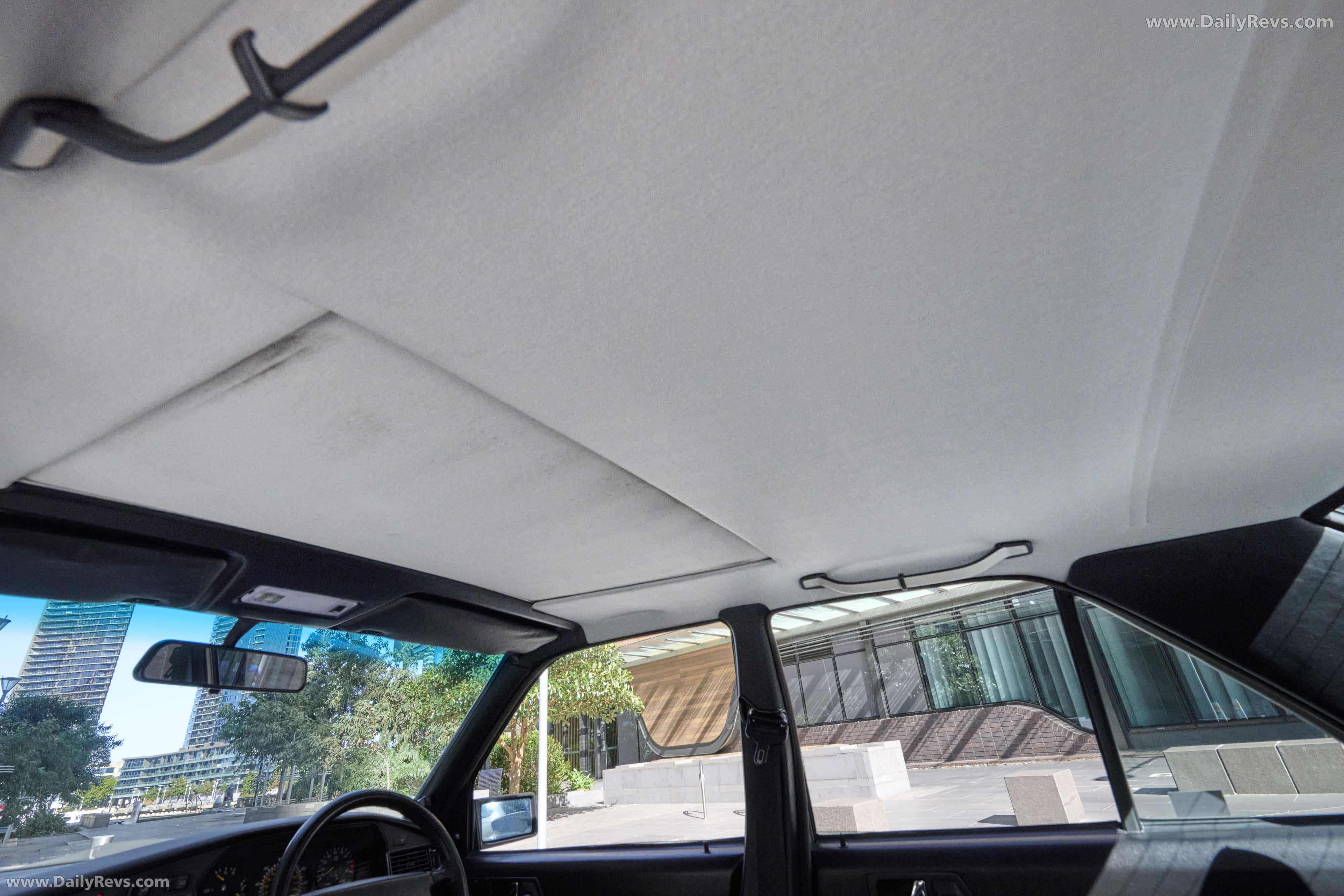 1985 Mercedes-Benz 190E 2.3-16 W201 Interior