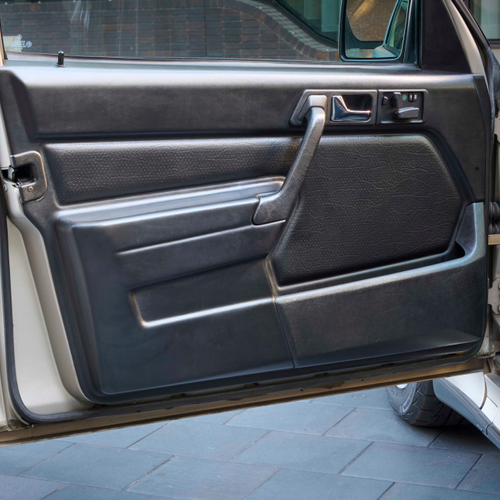 1985 Mercedes-Benz 190E 2.3-16 W201 Interior