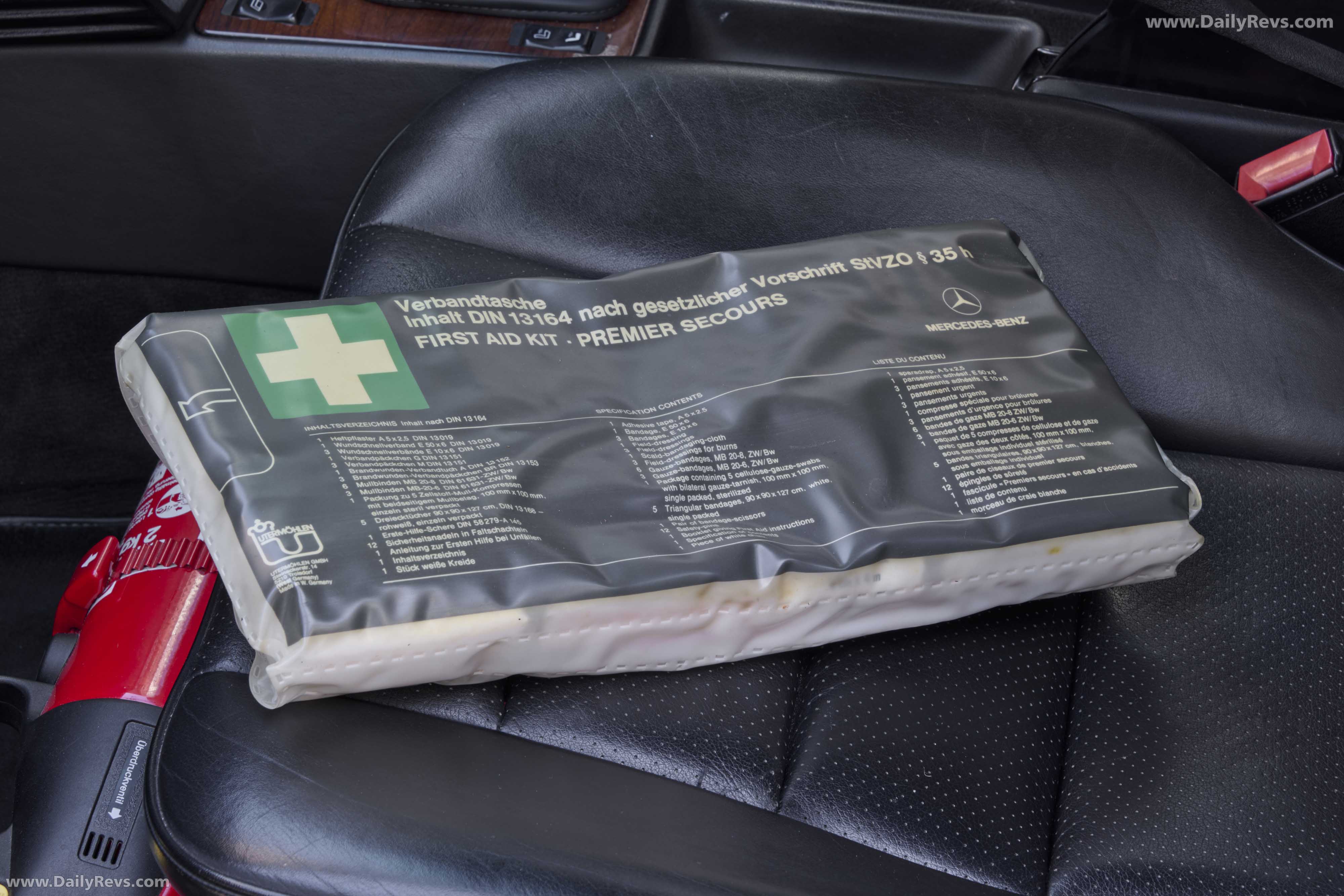 1985 Mercedes-Benz 190E 2.3-16 W201 Interior