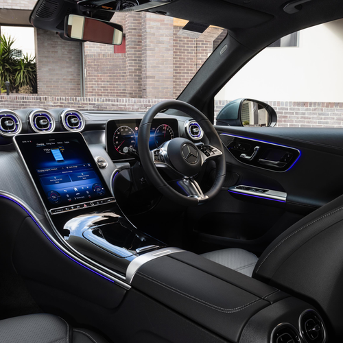 2025 Mercedes-Benz GLC 350 e 4MATIC X254 Interior