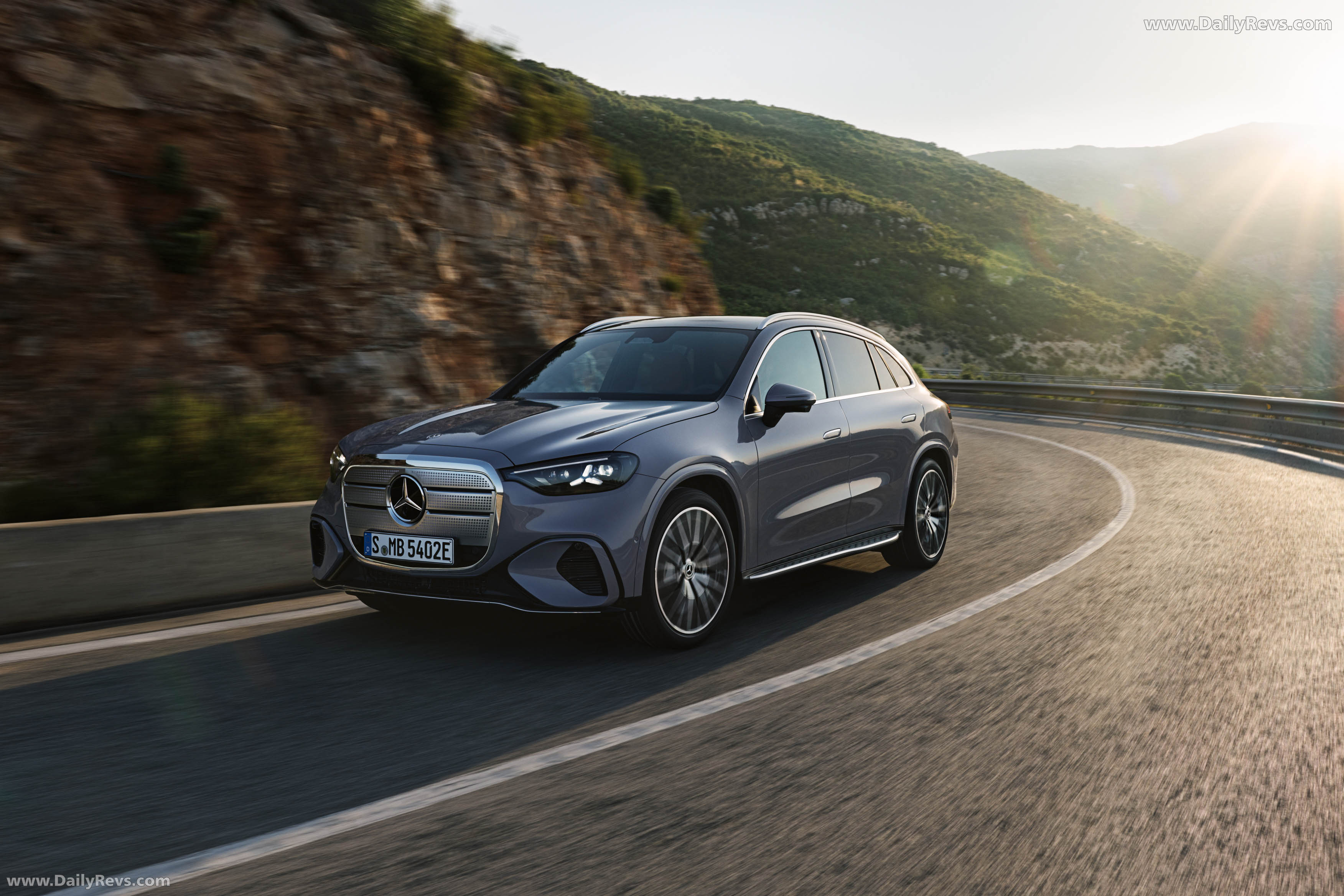 2026 Mercedes-Benz GLC EQ X254 Front View