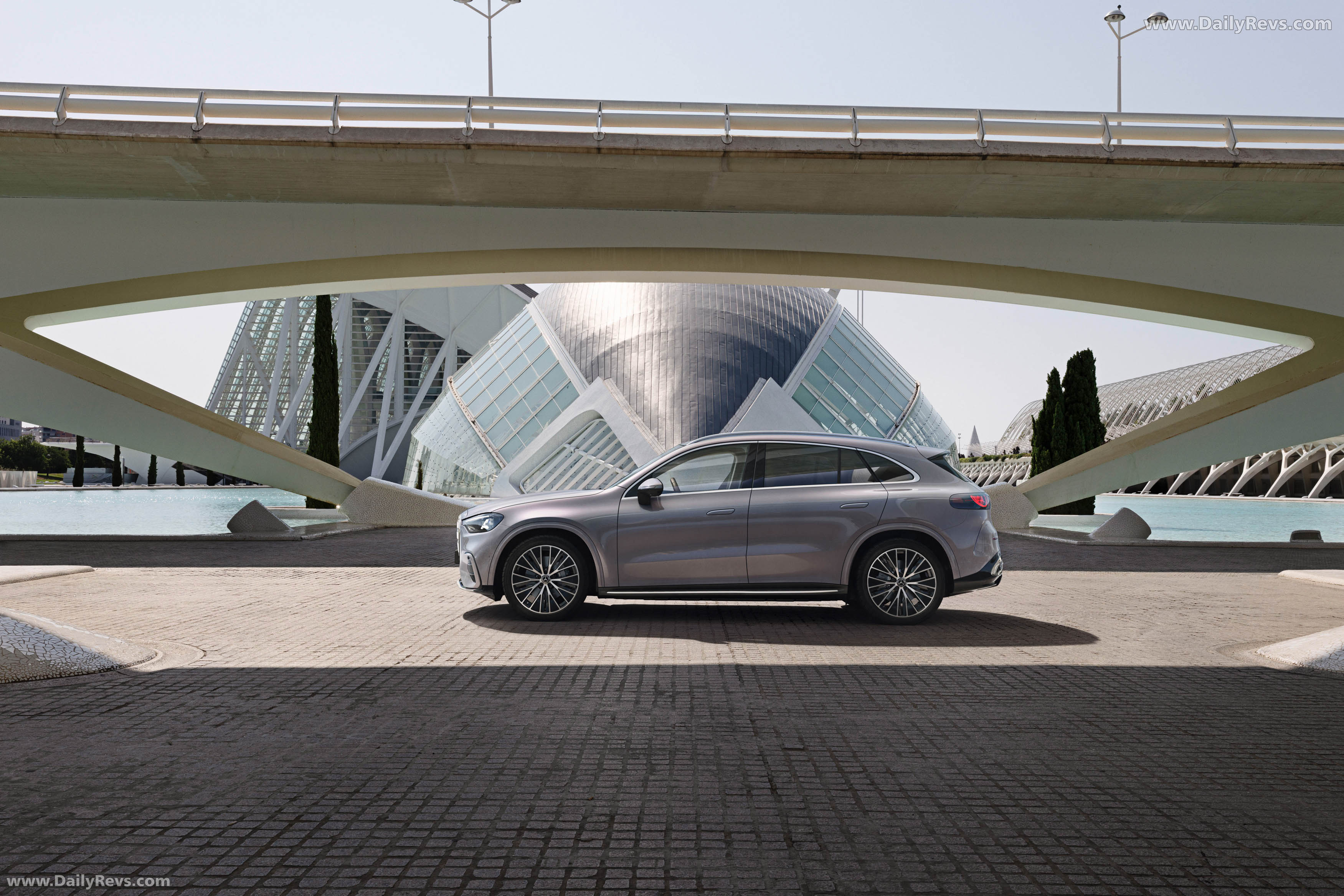 2026 Mercedes-Benz GLC EQ X254 Side View