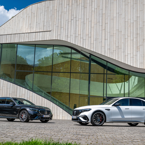 2025 Mercedes-Benz E53 AMG Hybrid Estate W213 Graphite Grey Front View