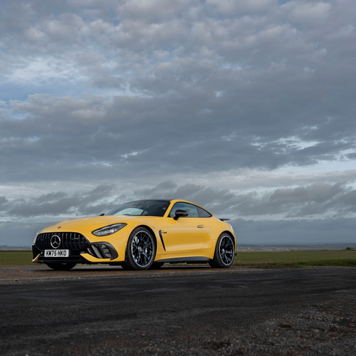 2025 Mercedes-Benz AMG GT 63 PRO C192 UK Version Front View