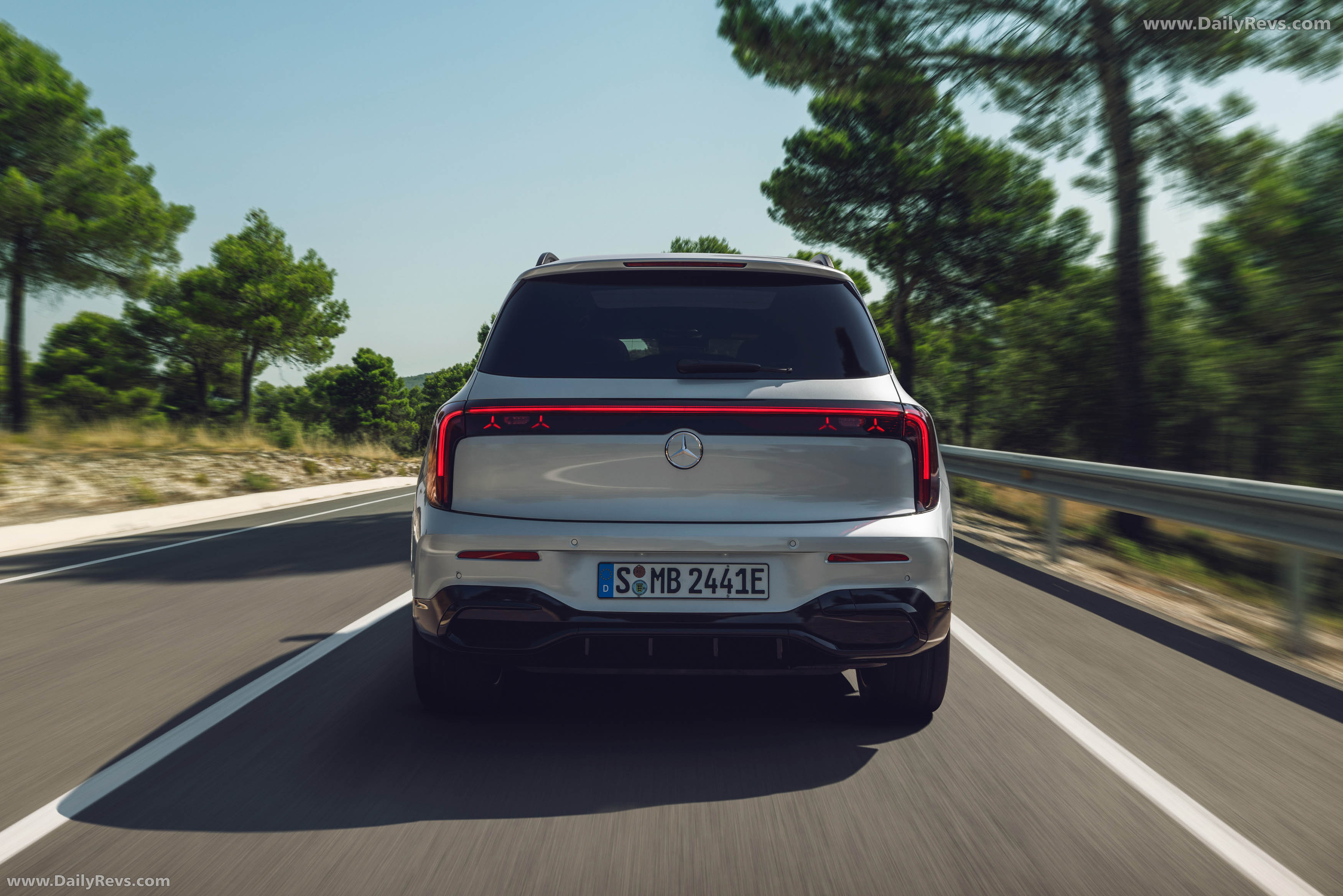 2027 Mercedes-Benz GLB X247 Rear View