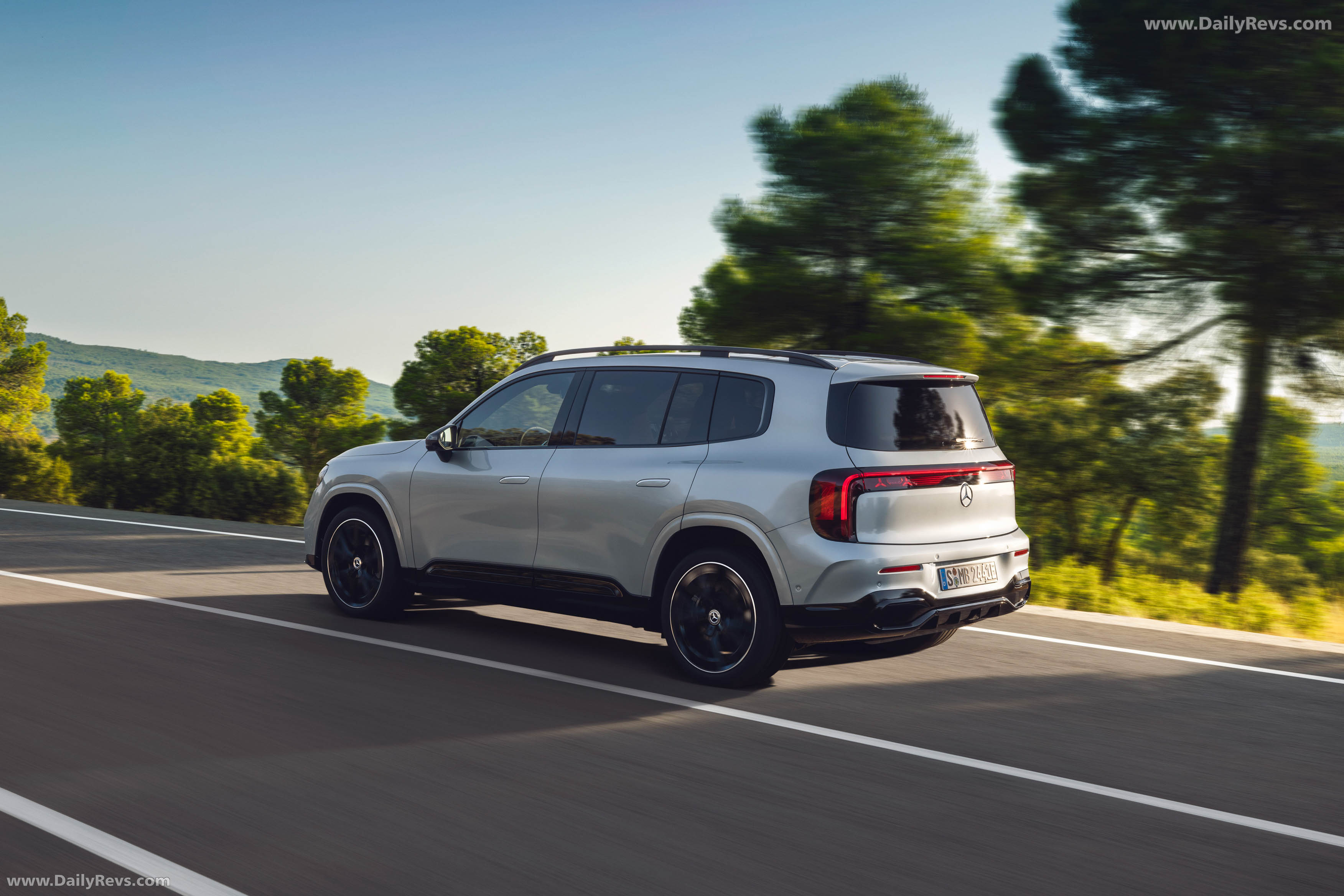 2027 Mercedes-Benz GLB X247 Rear View