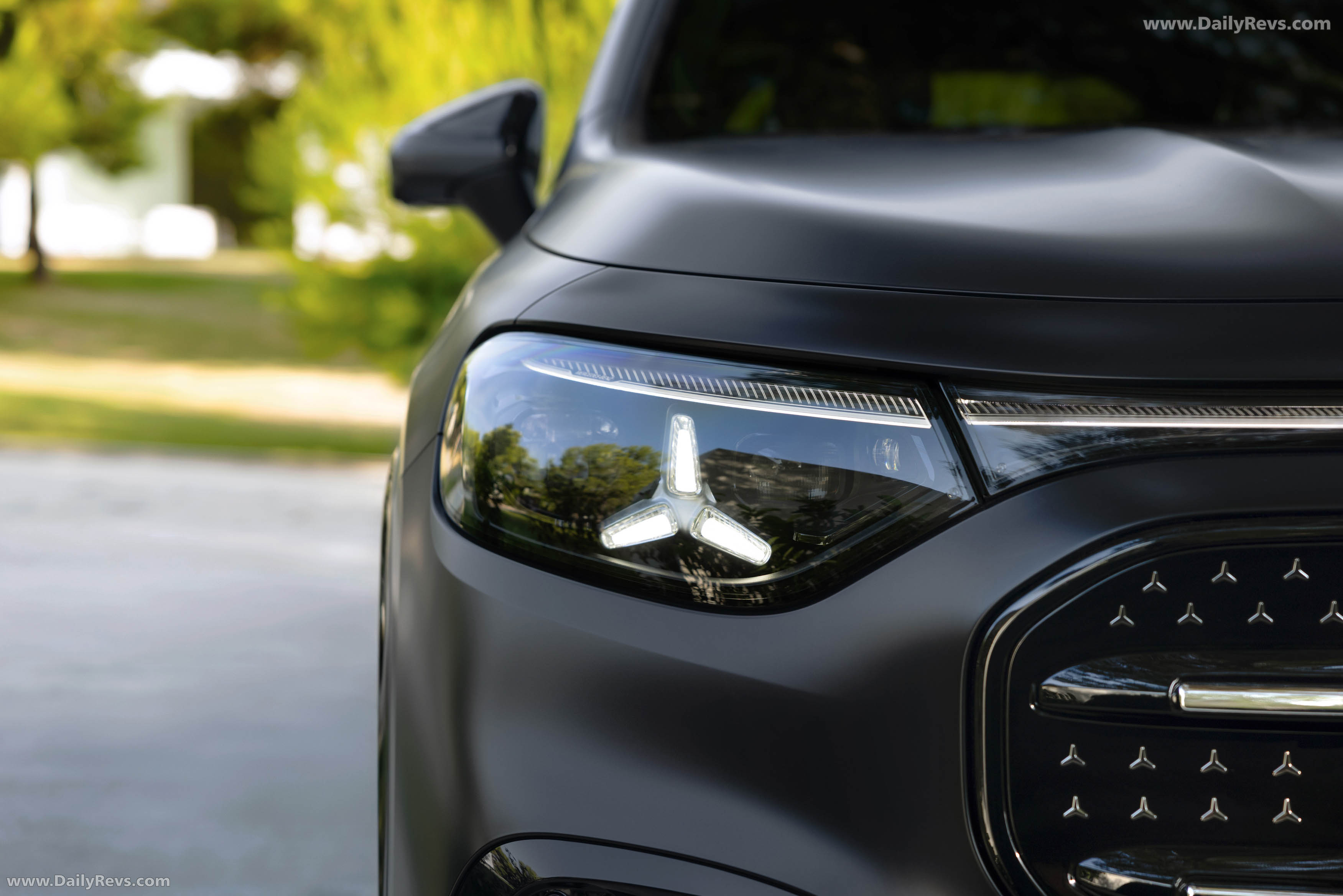 2027 Mercedes-Benz GLB Manufaktur X247 Exterior