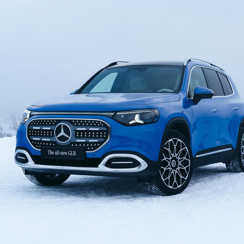 2027 Mercedes-Benz GLB 250 Plus EQ X247 Front View
