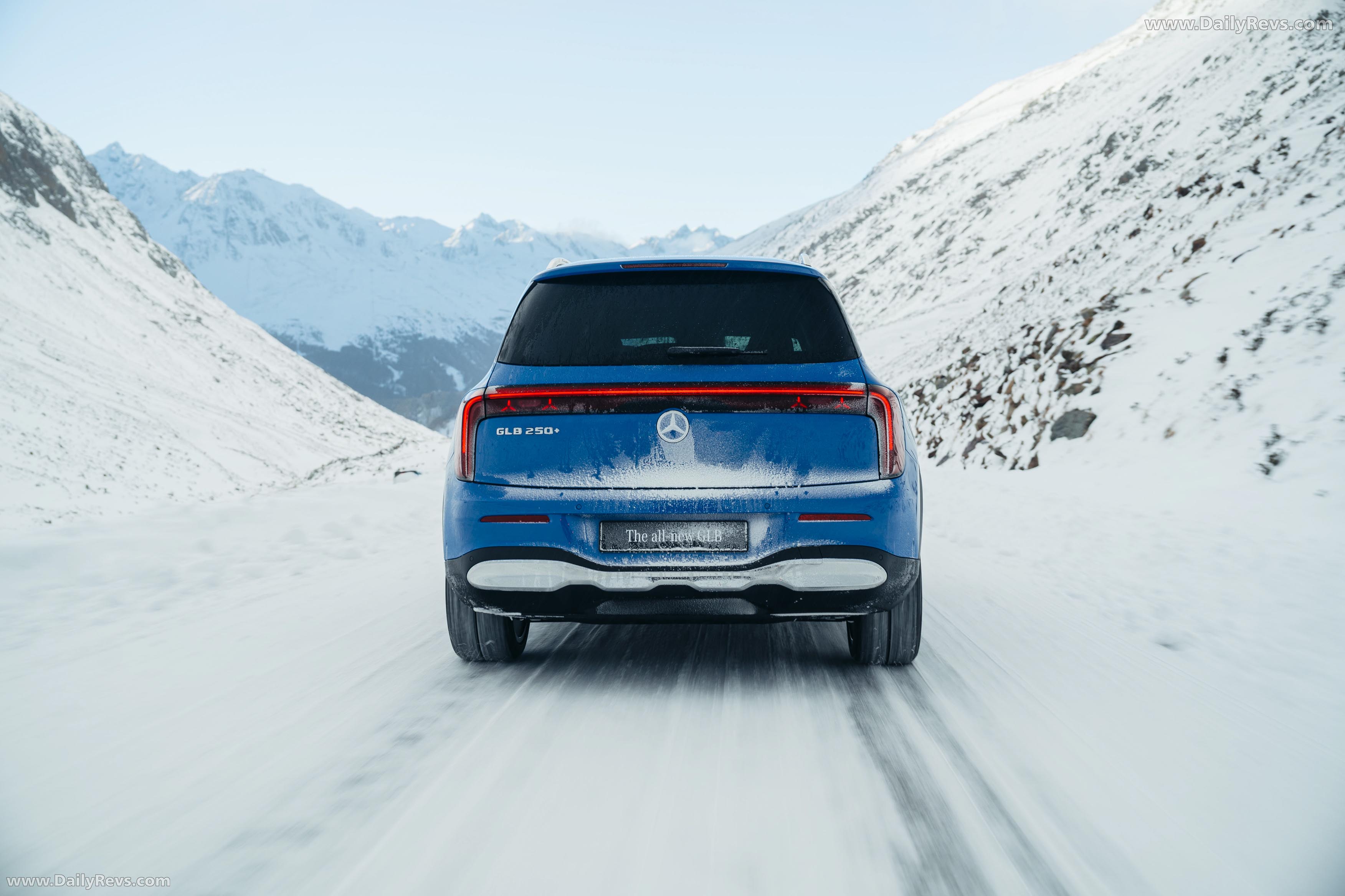 2027 Mercedes-Benz GLB 250 Plus EQ X247 Rear View