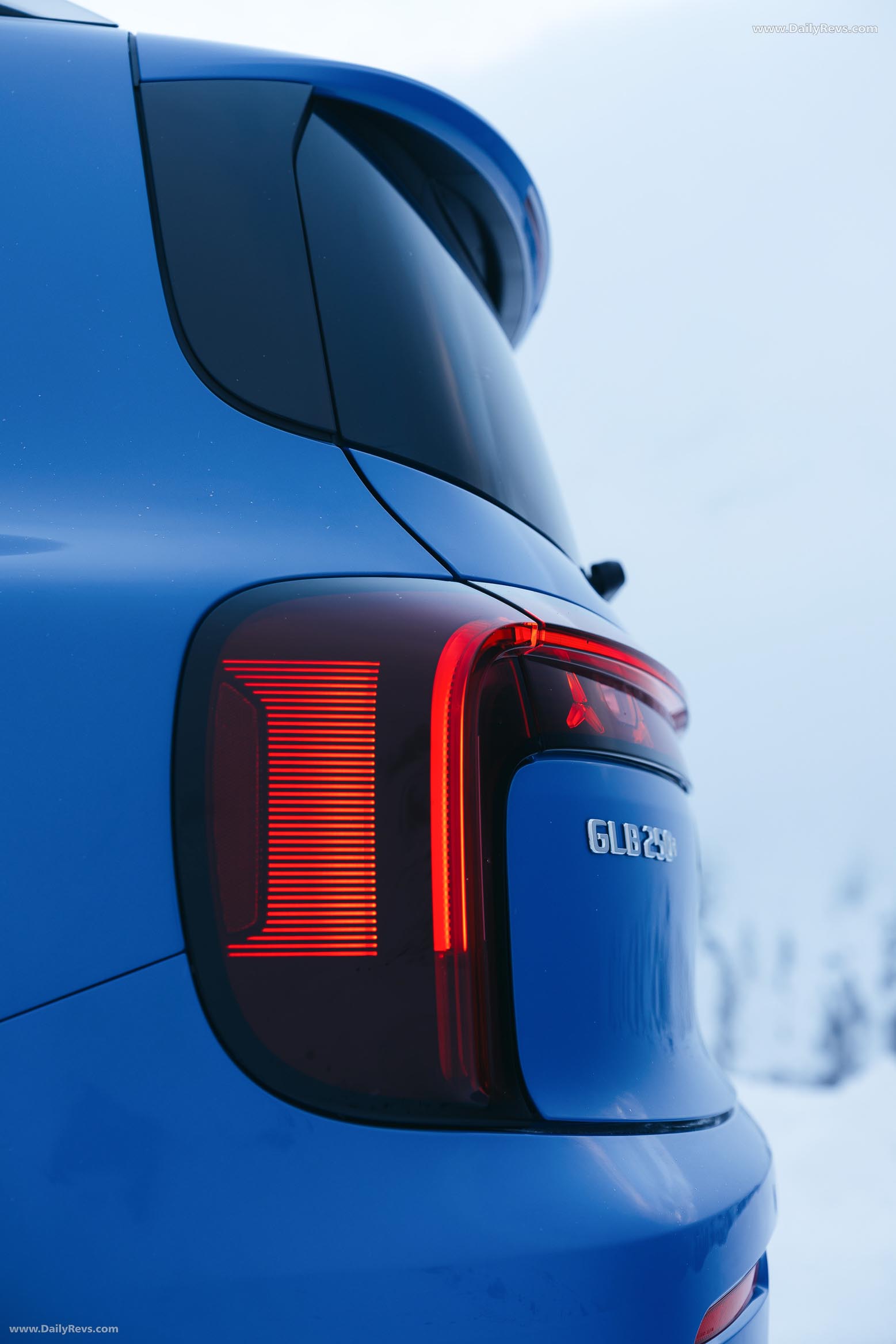 2027 Mercedes-Benz GLB 250 Plus EQ X247 Exterior