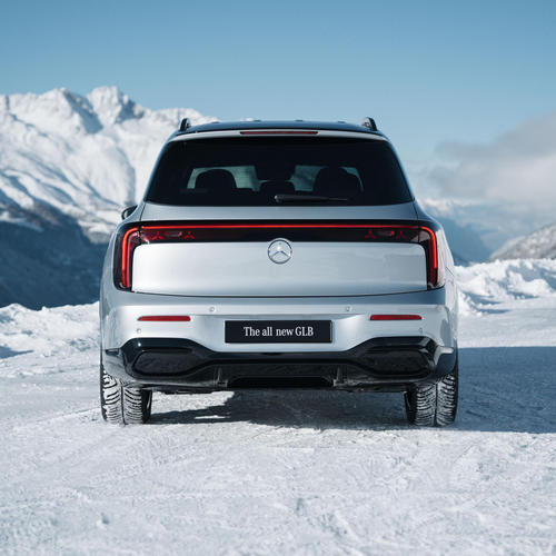 2027 Mercedes-Benz GLB 350 4MATIC EQ X247 Rear View