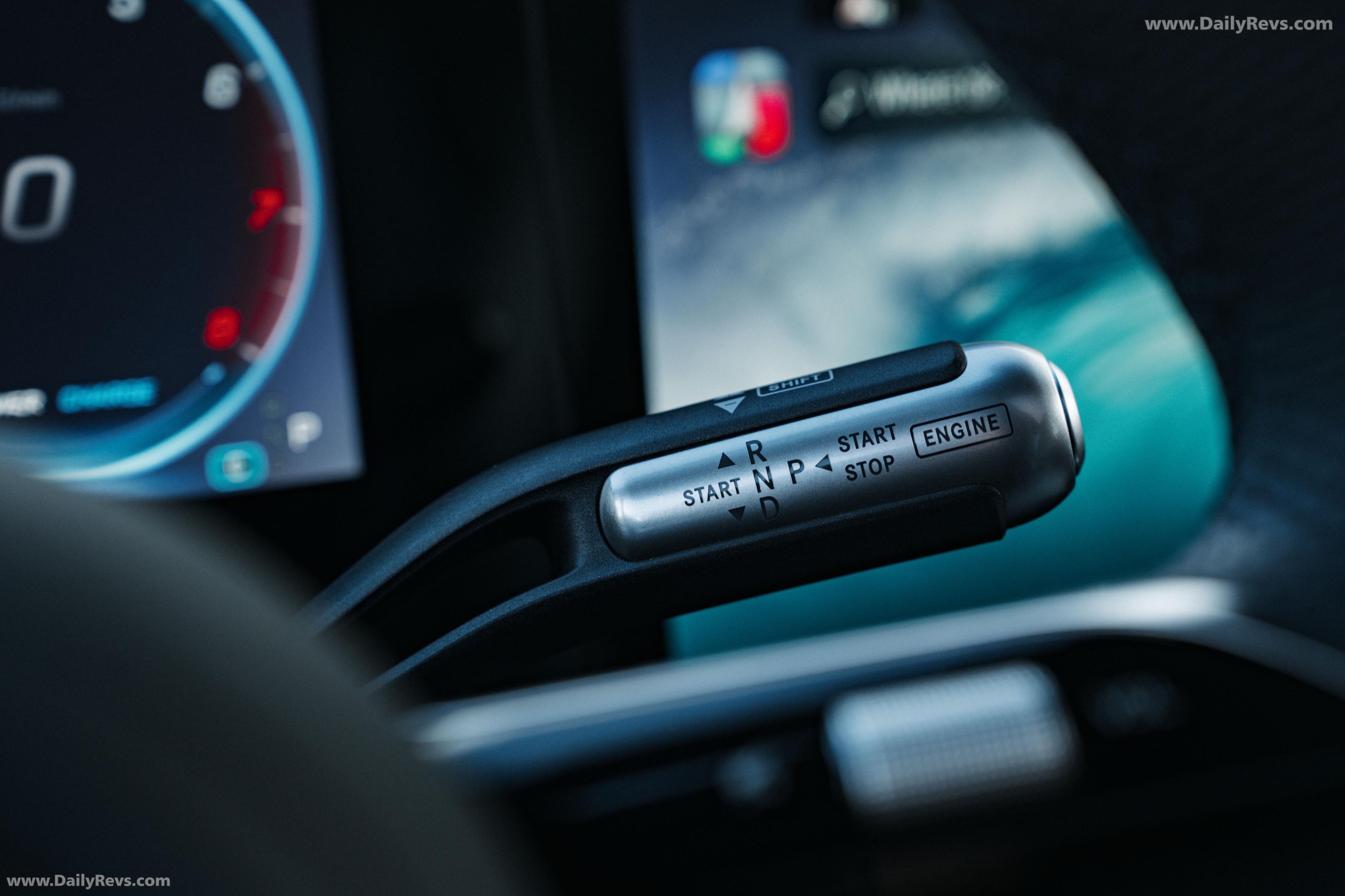 2027 Mercedes-Benz GLB 350 4MATIC EQ X247 Interior
