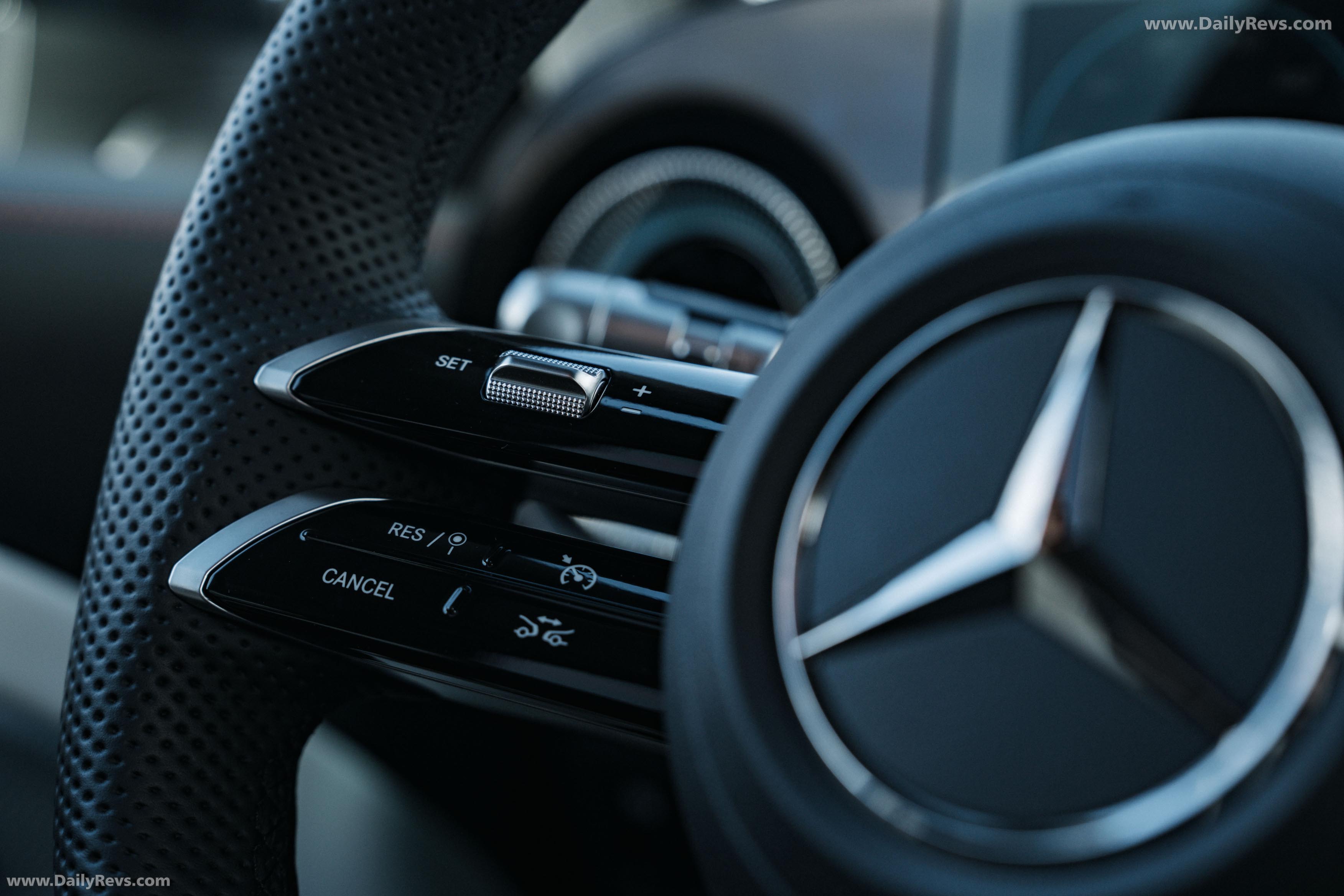 2027 Mercedes-Benz GLB 350 4MATIC EQ X247 Interior