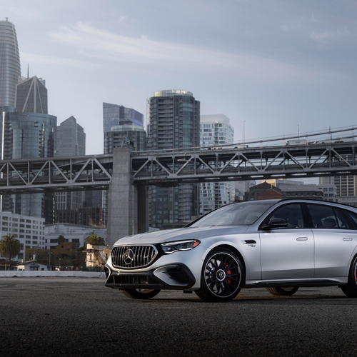 2025 Mercedes-Benz E53 AMG Hybrid Estate W213 US Version Front View