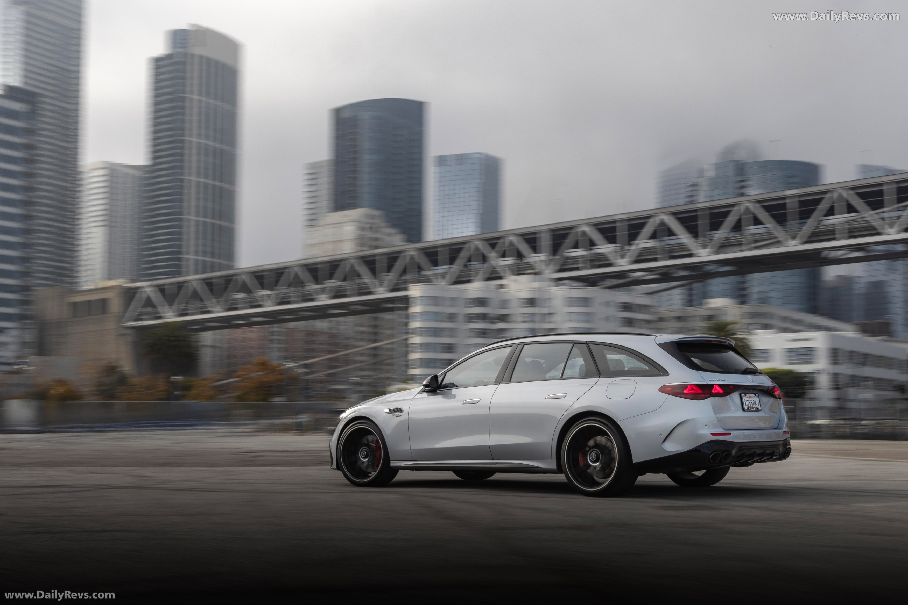 2025 Mercedes-Benz E53 AMG Hybrid Estate W213 US Version Rear View