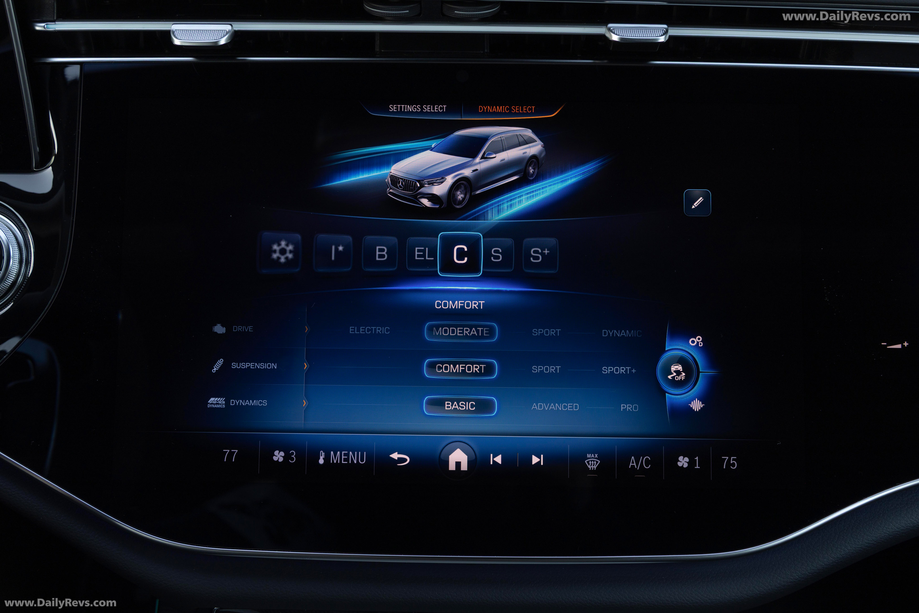 2025 Mercedes-Benz E53 AMG Hybrid Estate W213 US Version Interior