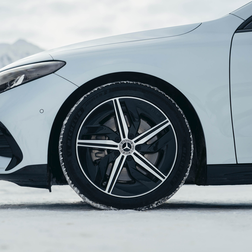 2026 Mercedes-Benz CLA EQ C118 Cirrus Silver Exterior