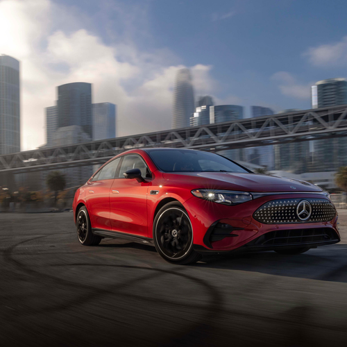 2026 Mercedes-Benz CLA 250 EQ Plus Manufaktur C118 Front View