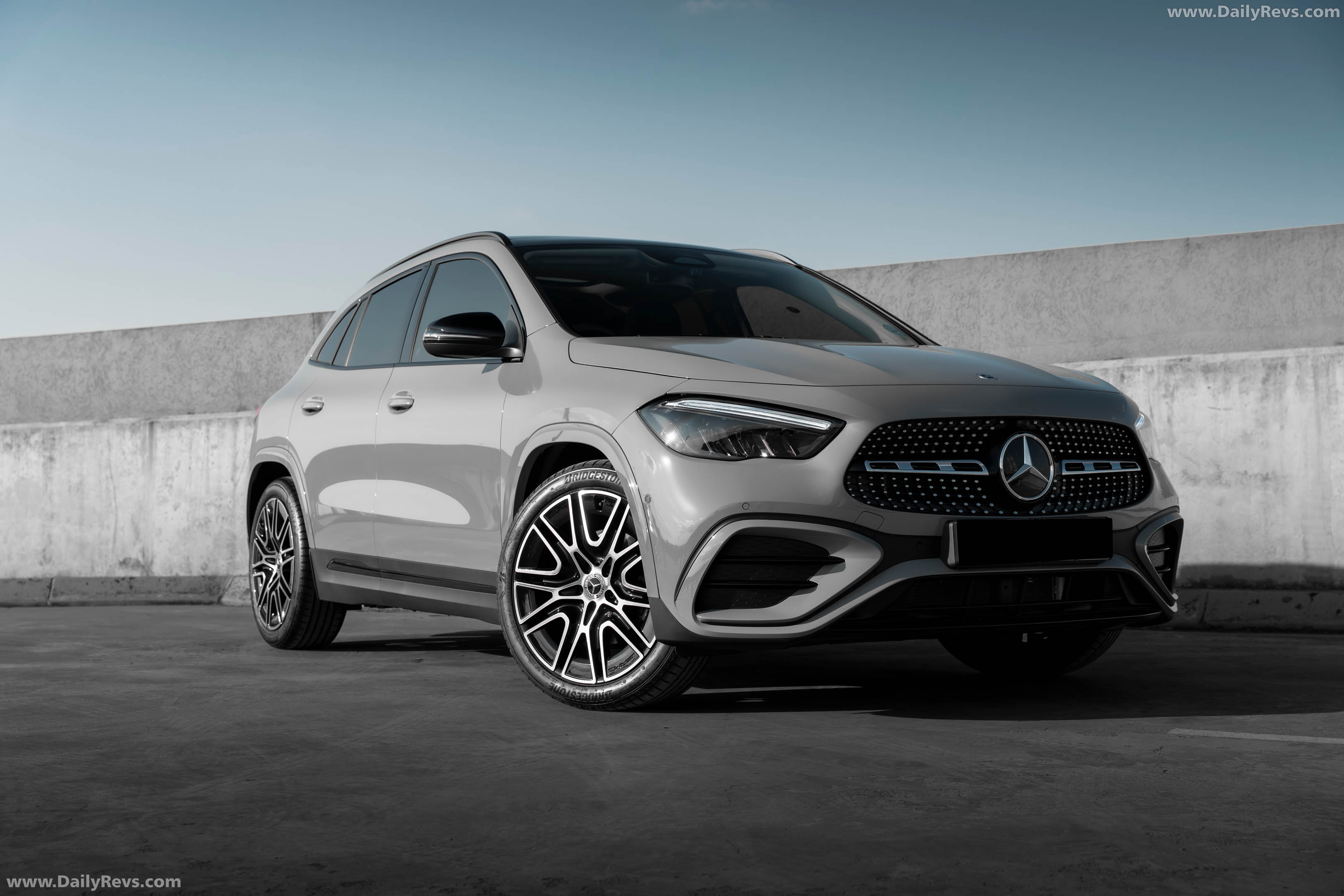 2026 Mercedes-Benz GLA H247 Night Edition Front View