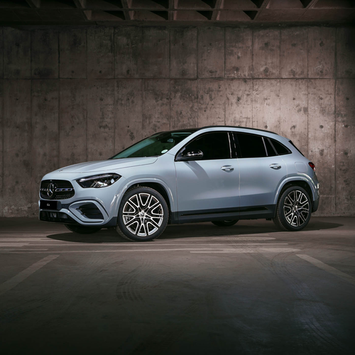 2026 Mercedes-Benz GLA H247 Night Edition Side View