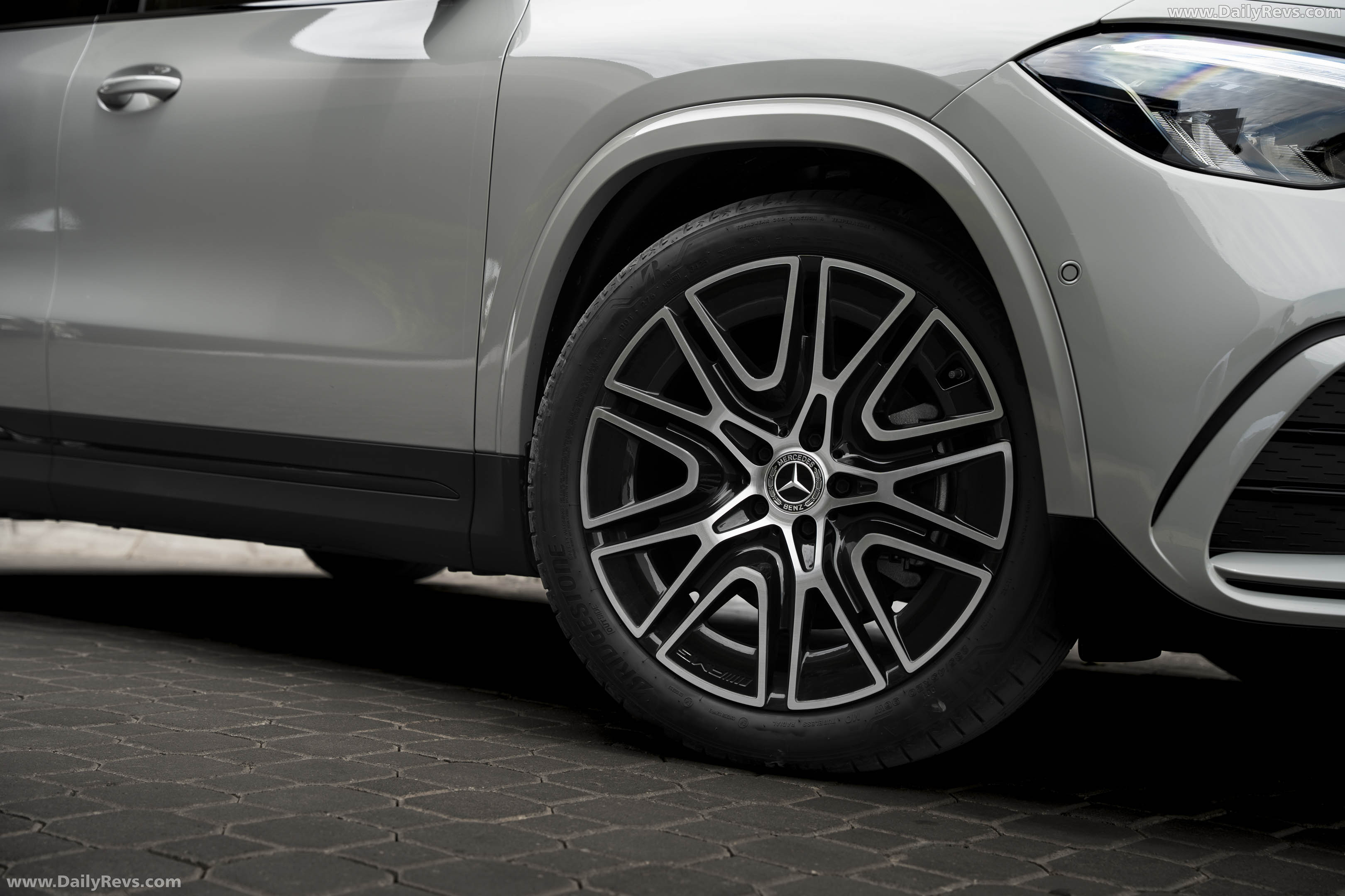 2026 Mercedes-Benz GLA H247 Night Edition Exterior