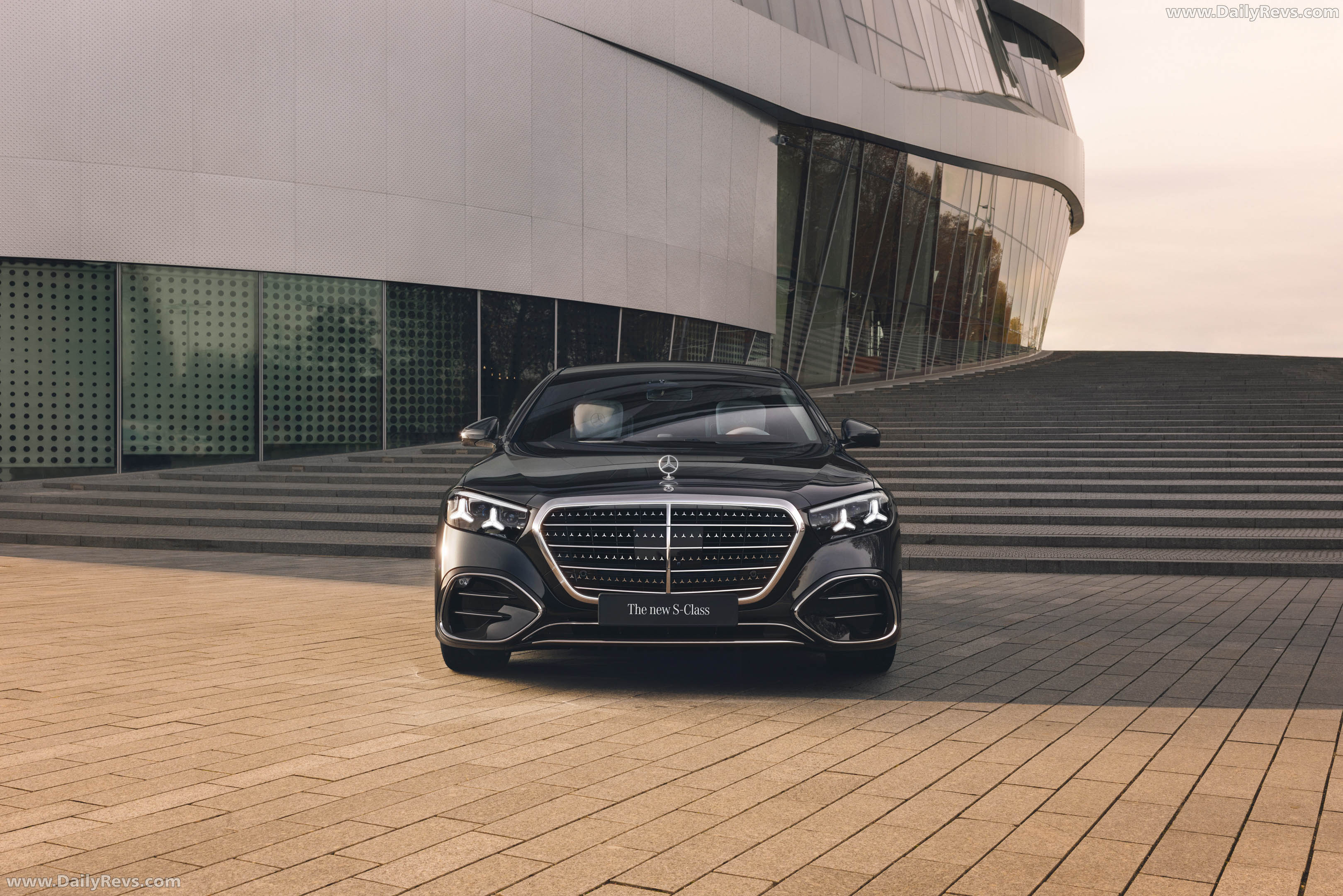 2027 Mercedes-Benz S-Class Manufaktur W223 Front View