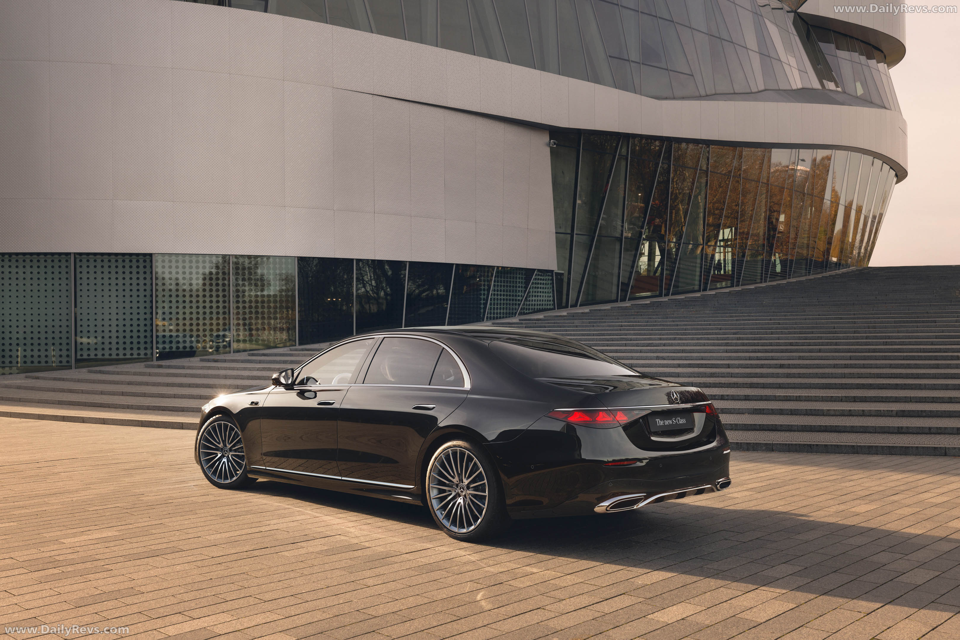 2027 Mercedes-Benz S-Class Manufaktur W223 Rear View