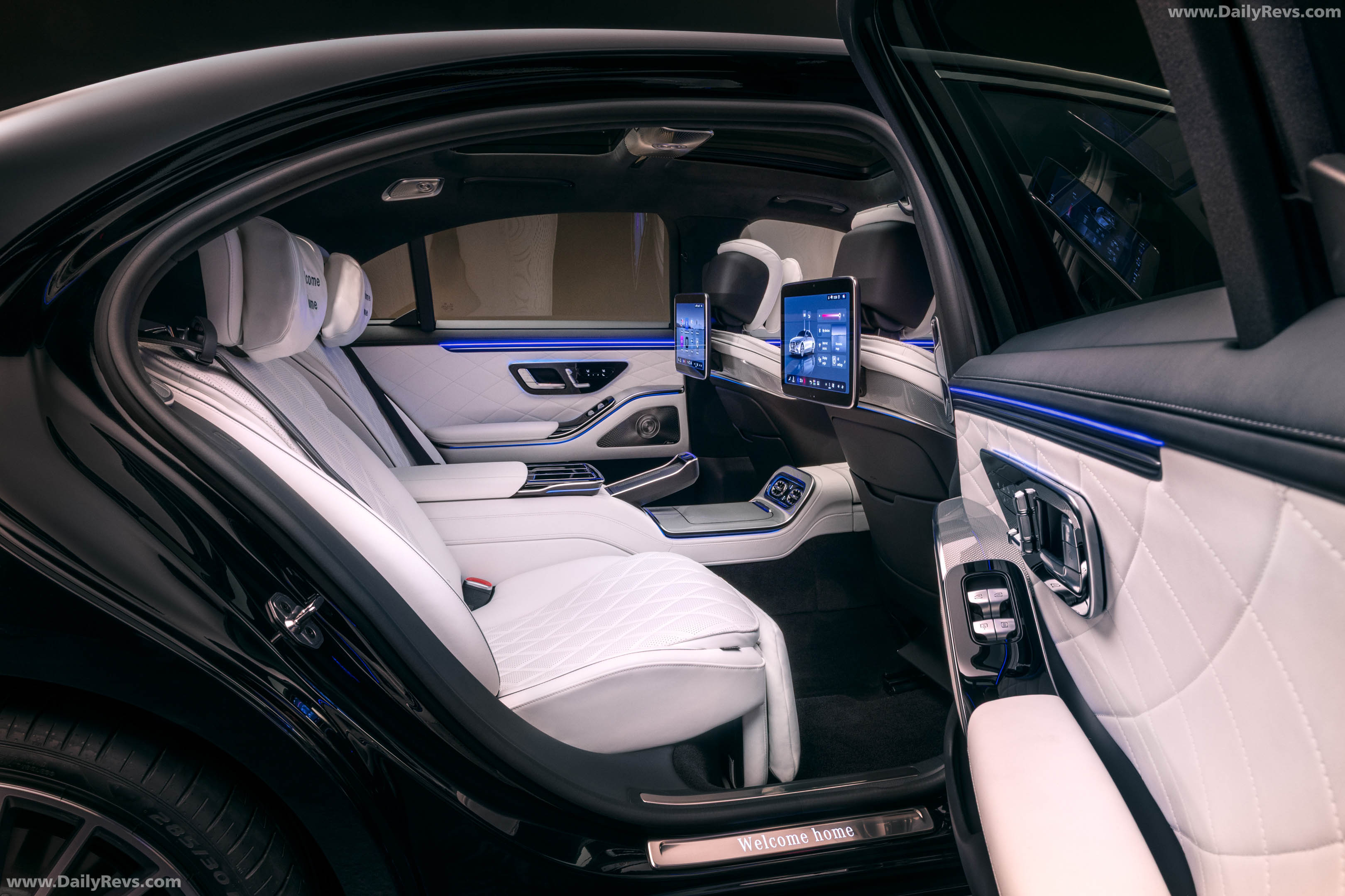 2027 Mercedes-Benz S-Class Manufaktur W223 Interior