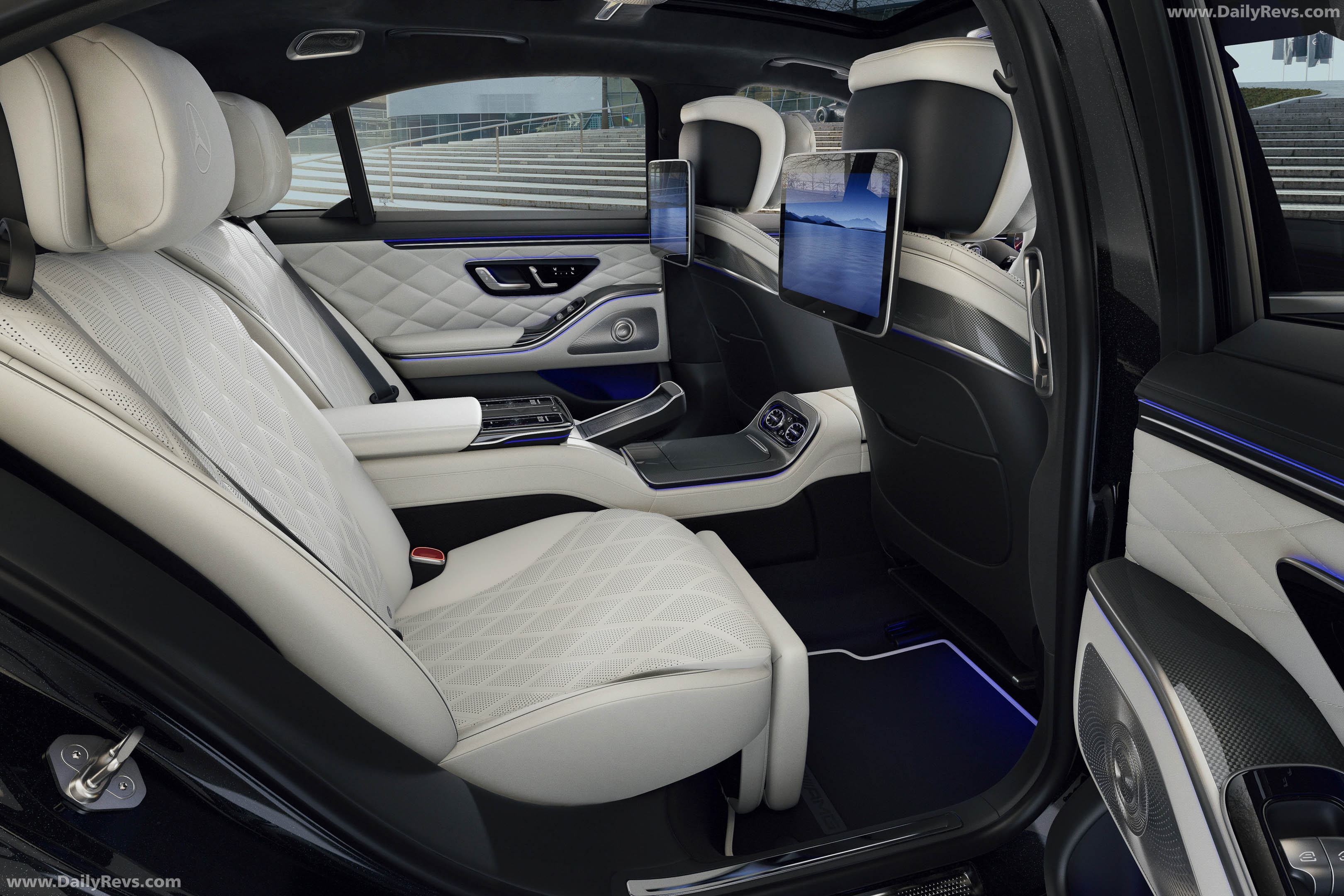 2027 Mercedes-Benz S-Class Manufaktur W223 Interior