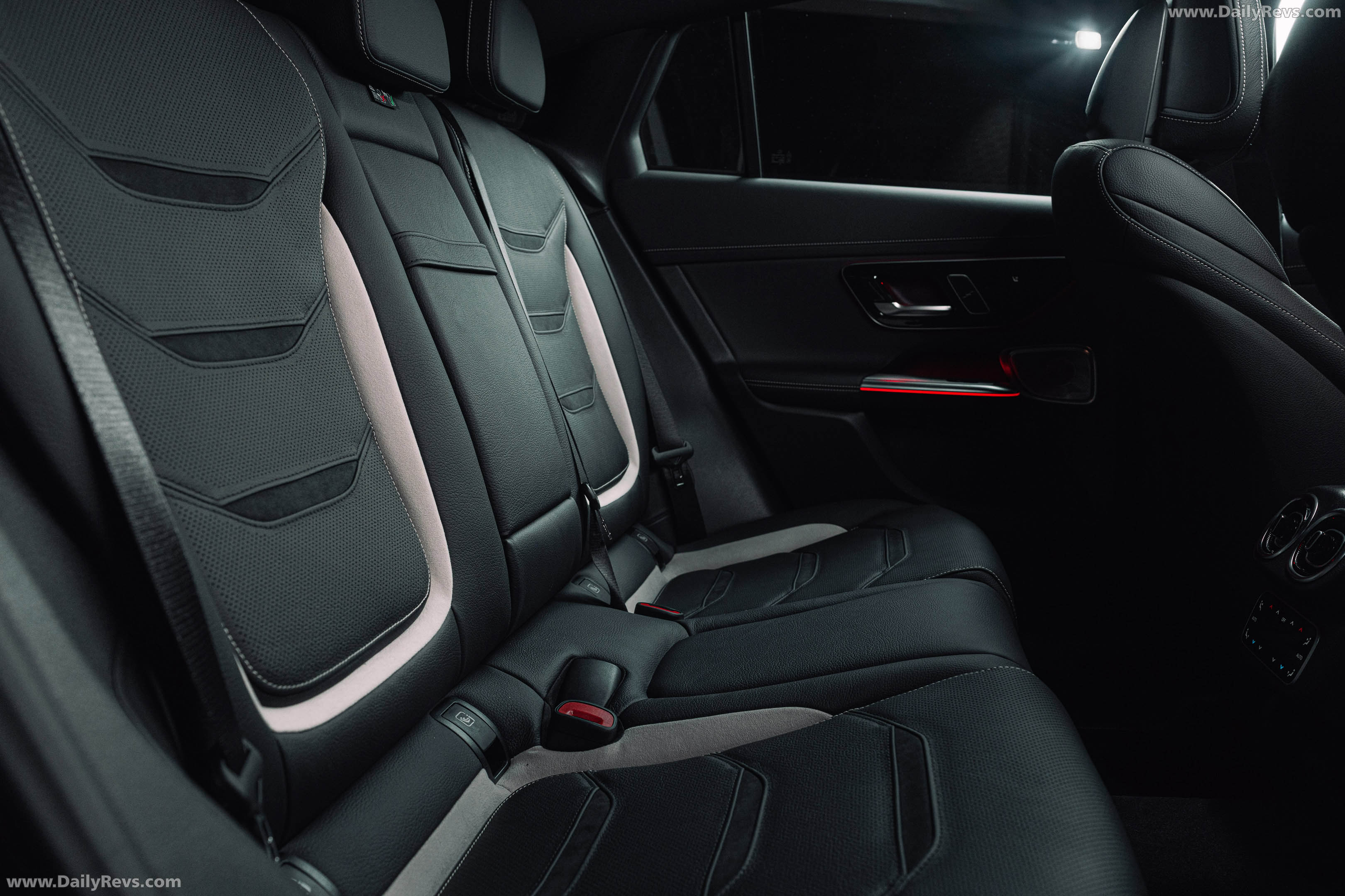 2027 Mercedes-Benz GLC 53 AMG 4Matic Coupe C254 Interior