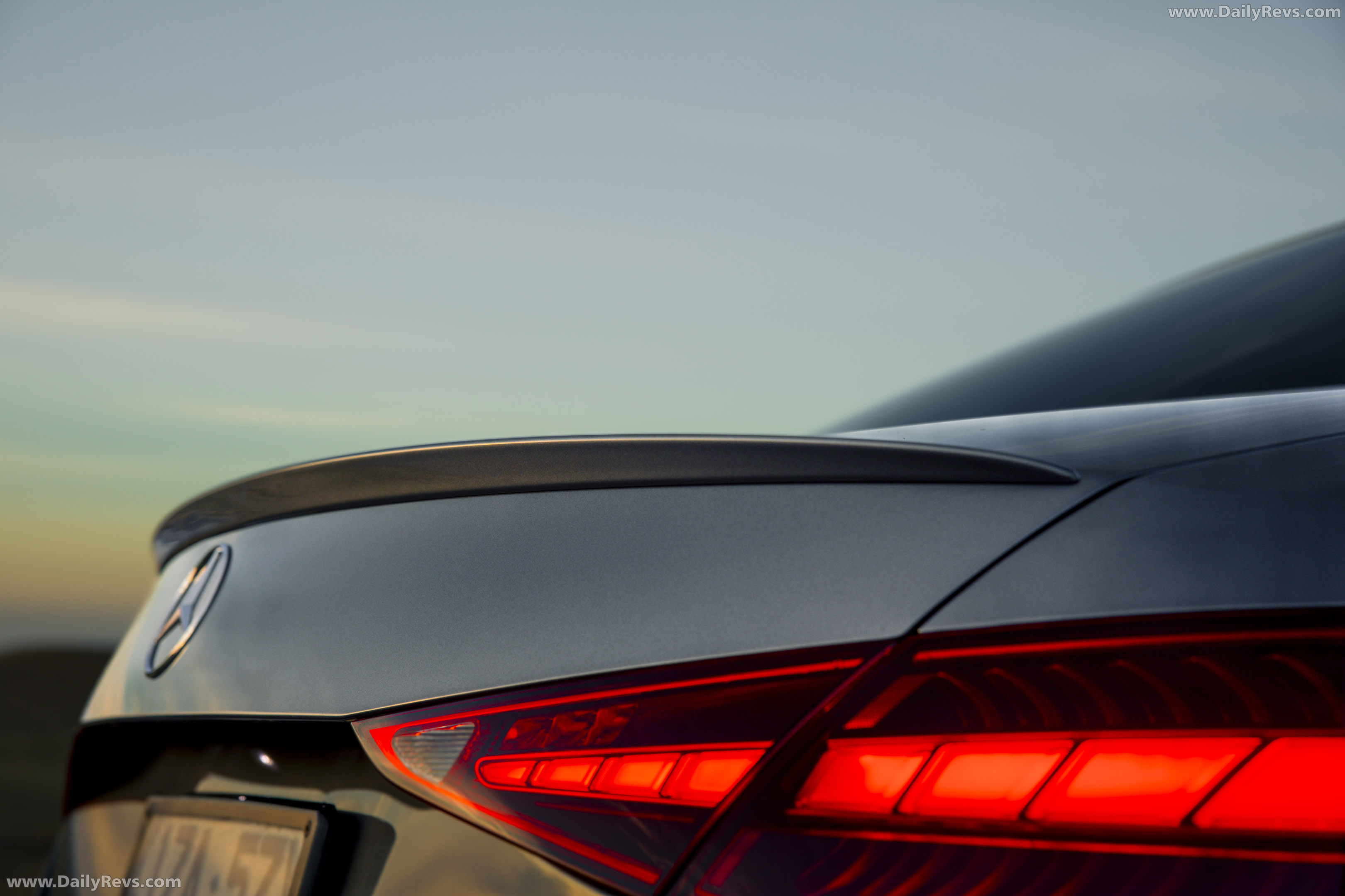2025 Mercedes-Benz C 300 AMG Line Plus Edition S206 Exterior