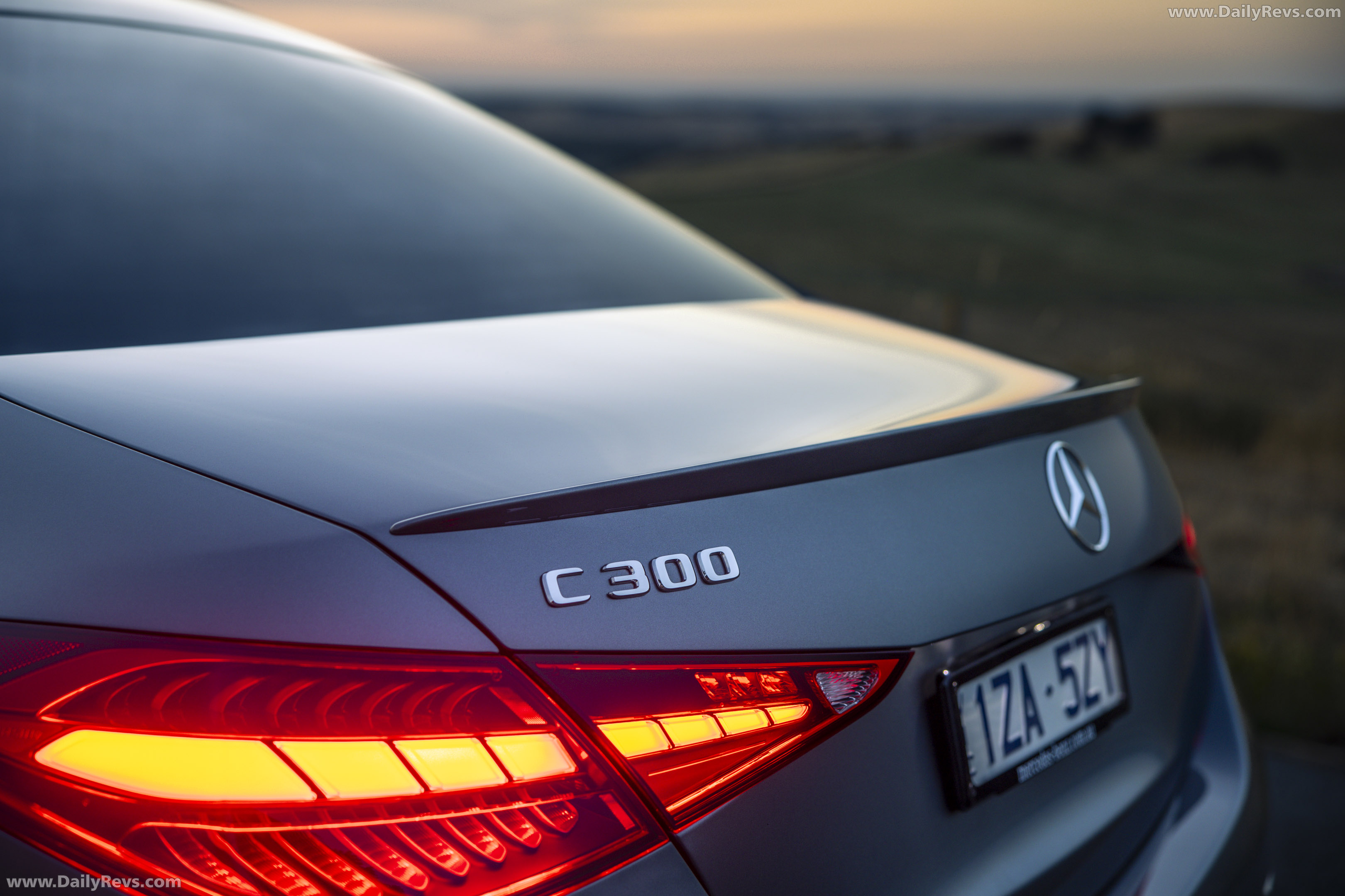 2025 Mercedes-Benz C 300 AMG Line Plus Edition S206 Exterior