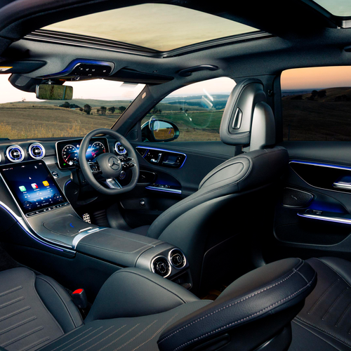 2025 Mercedes-Benz C 300 AMG Line Plus Edition S206 Interior