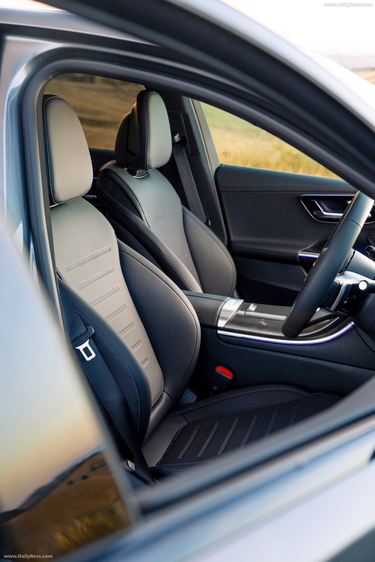 2025 Mercedes-Benz C 300 AMG Line Plus Edition S206 Interior
